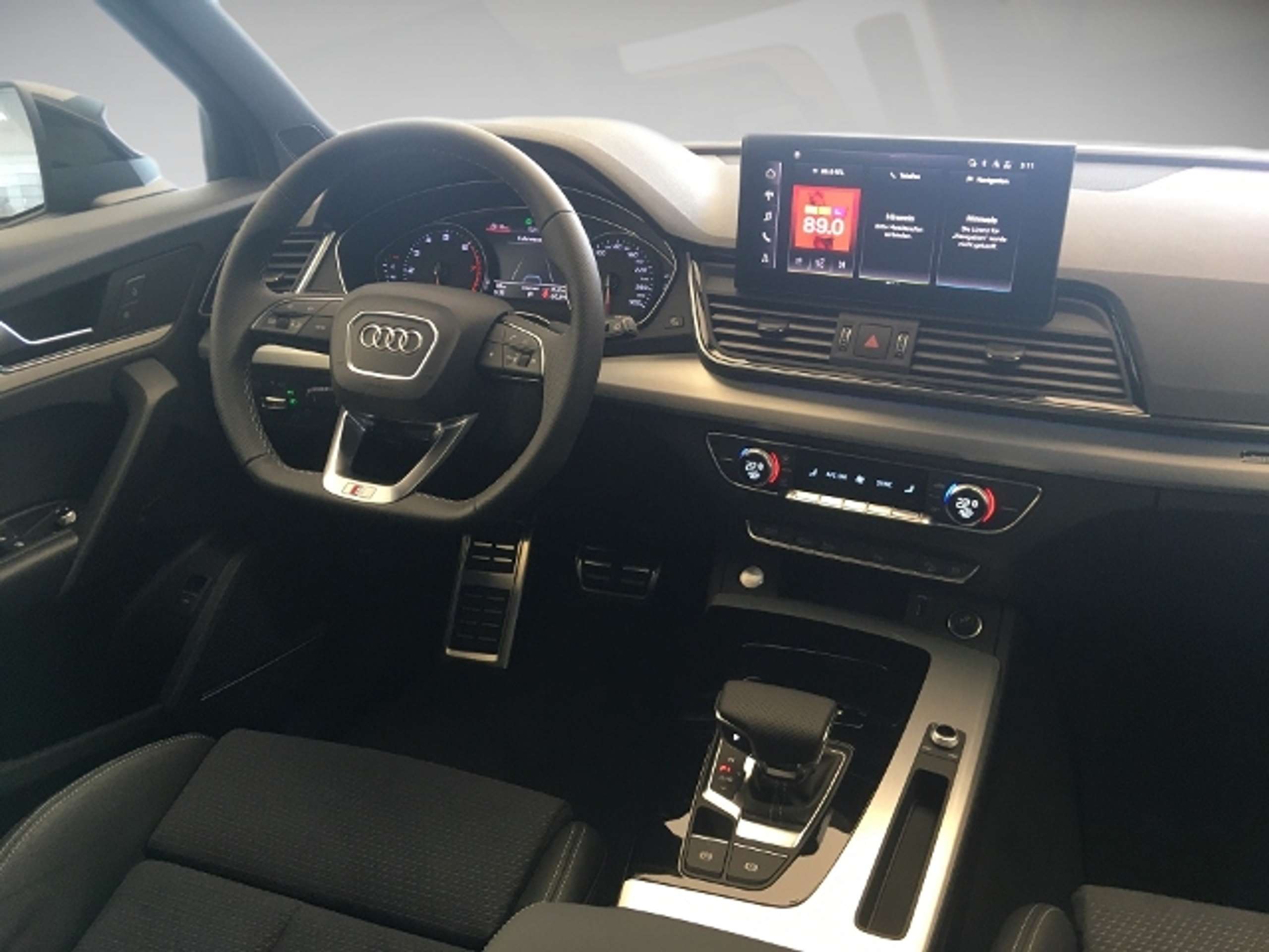 Audi - Q5