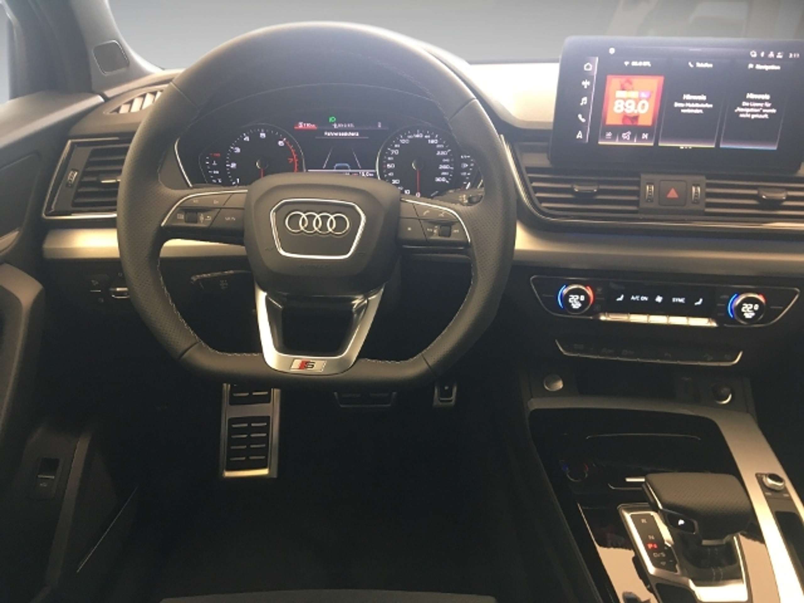 Audi - Q5