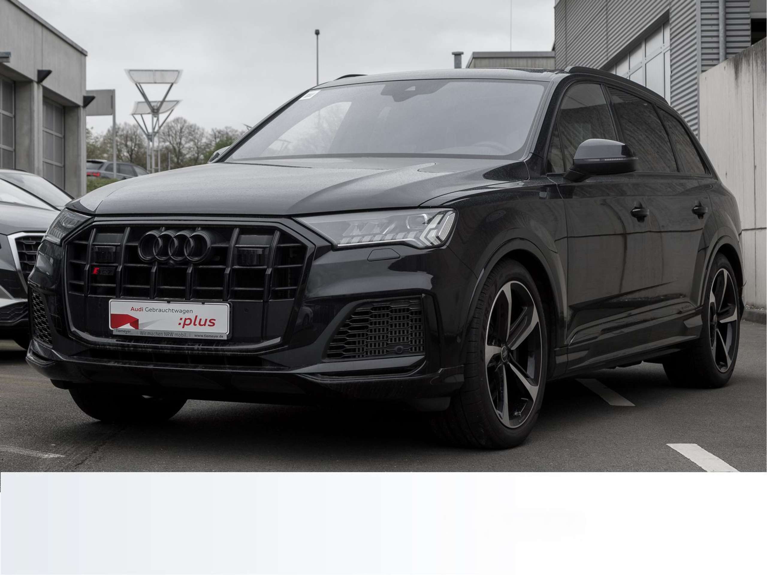 Audi - SQ7