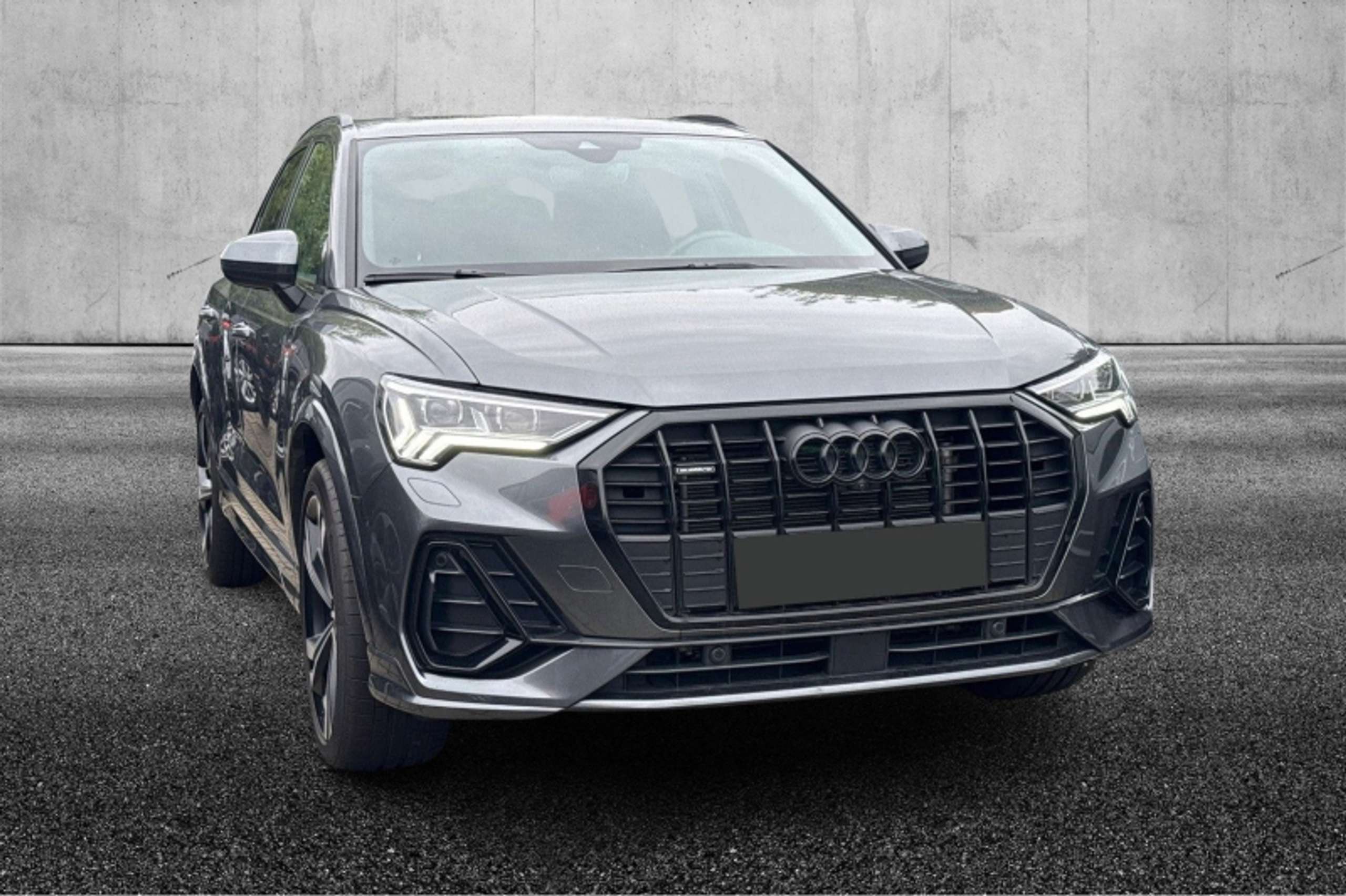 Audi - Q3