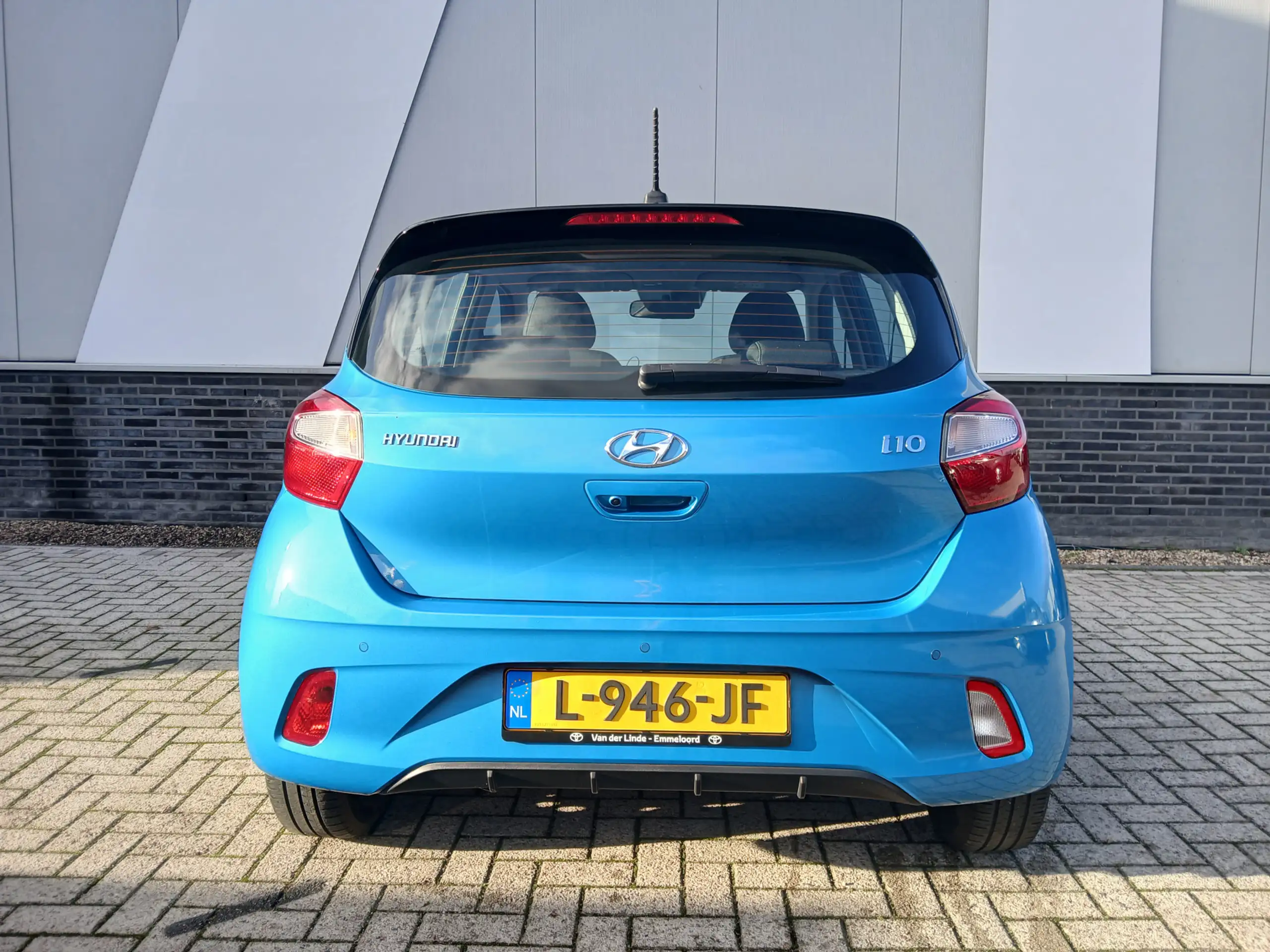 Hyundai - i10