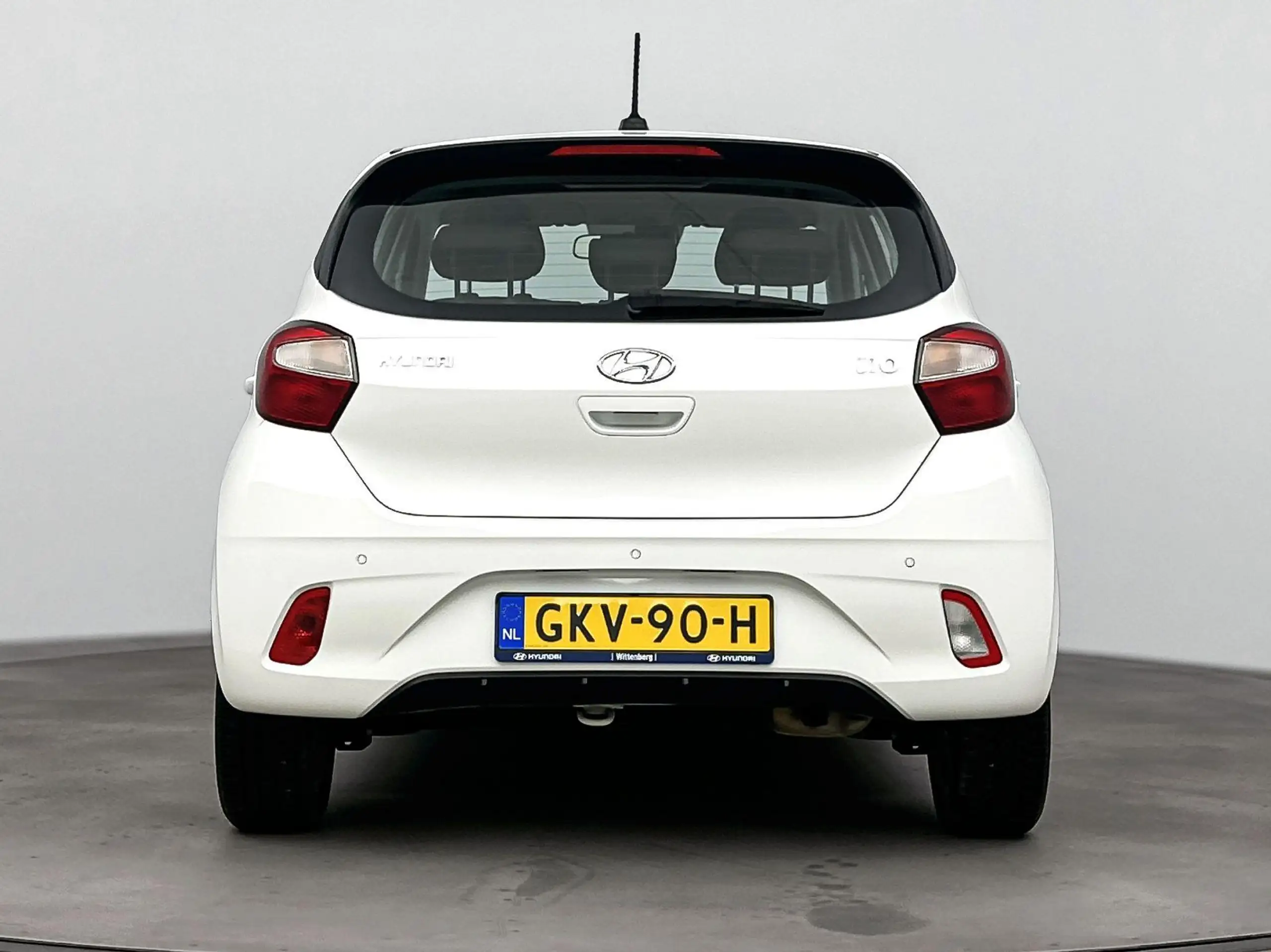 Hyundai - i10