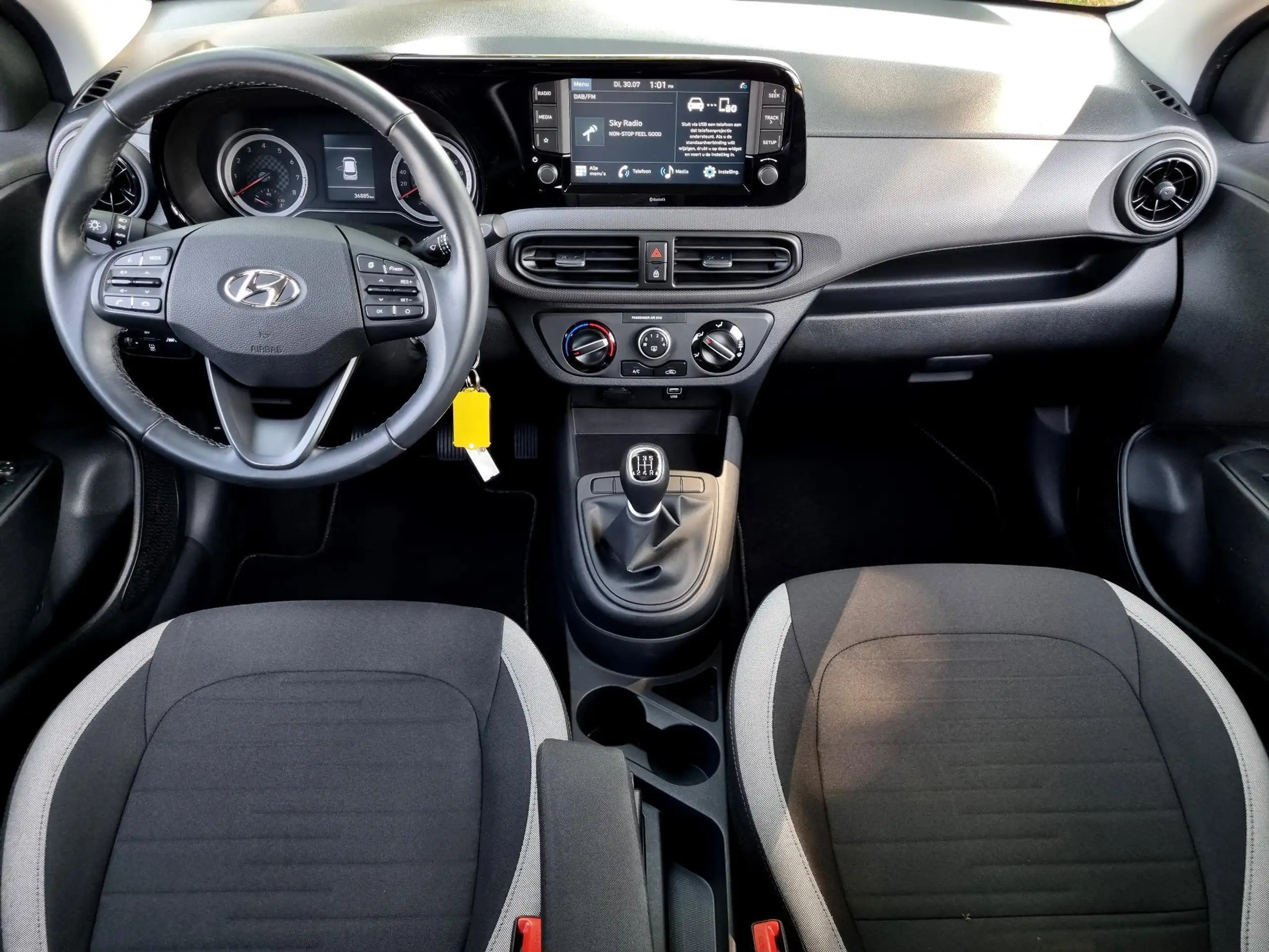 Hyundai - i10