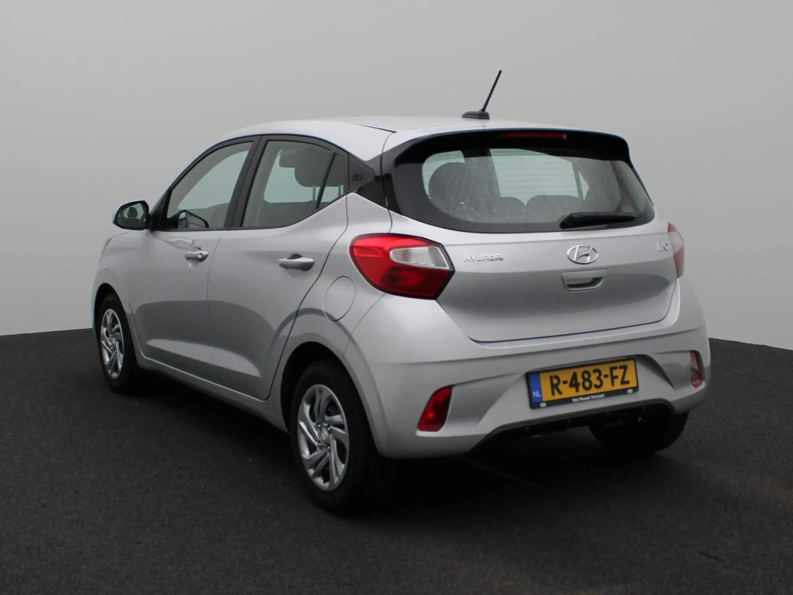 Hyundai - i10