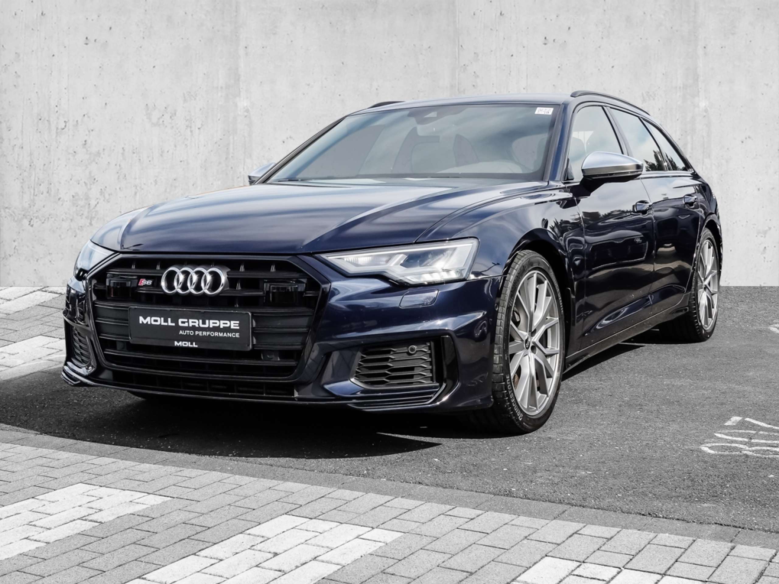 Audi - S6