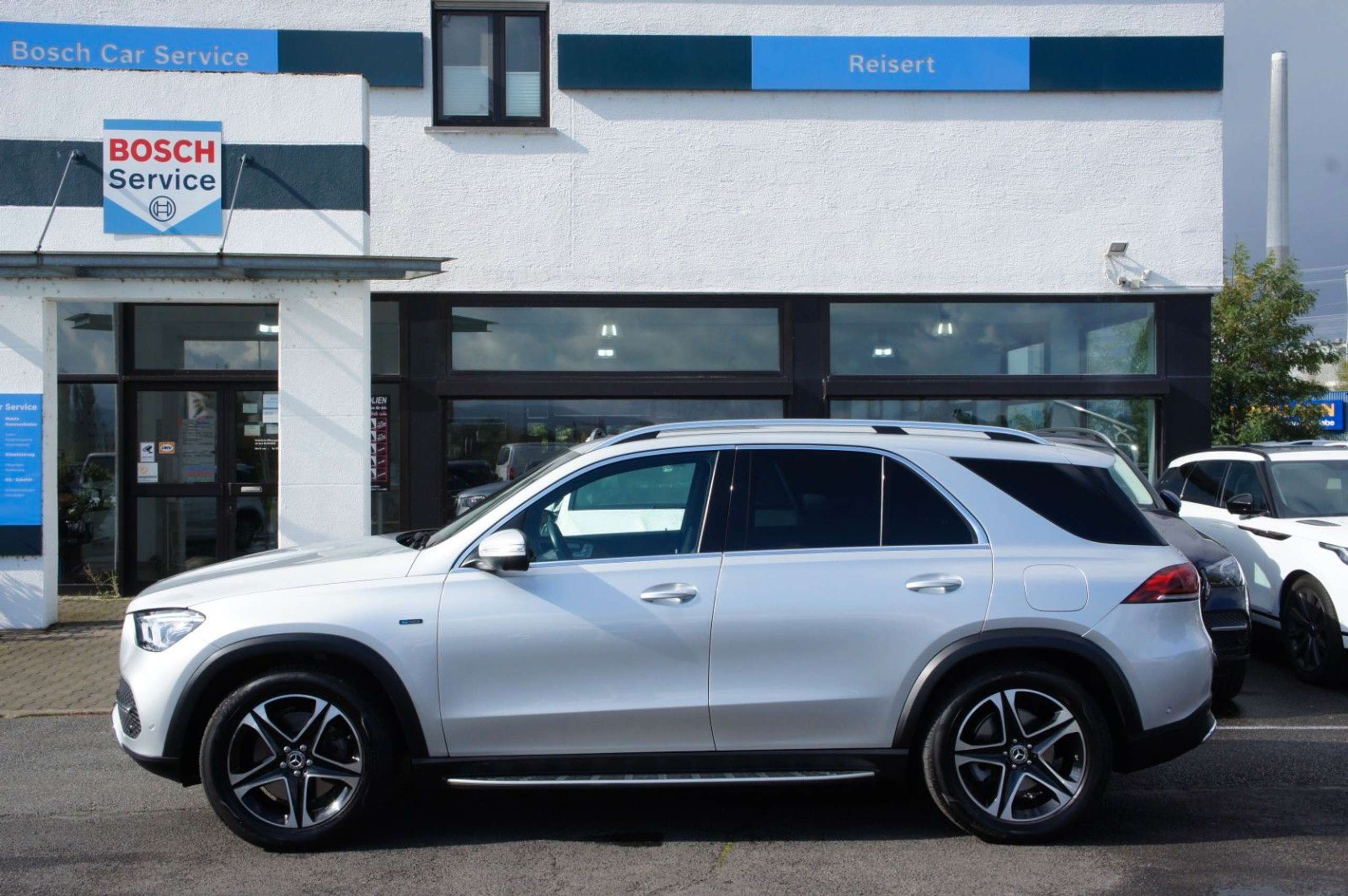 Mercedes-Benz - GLE 350