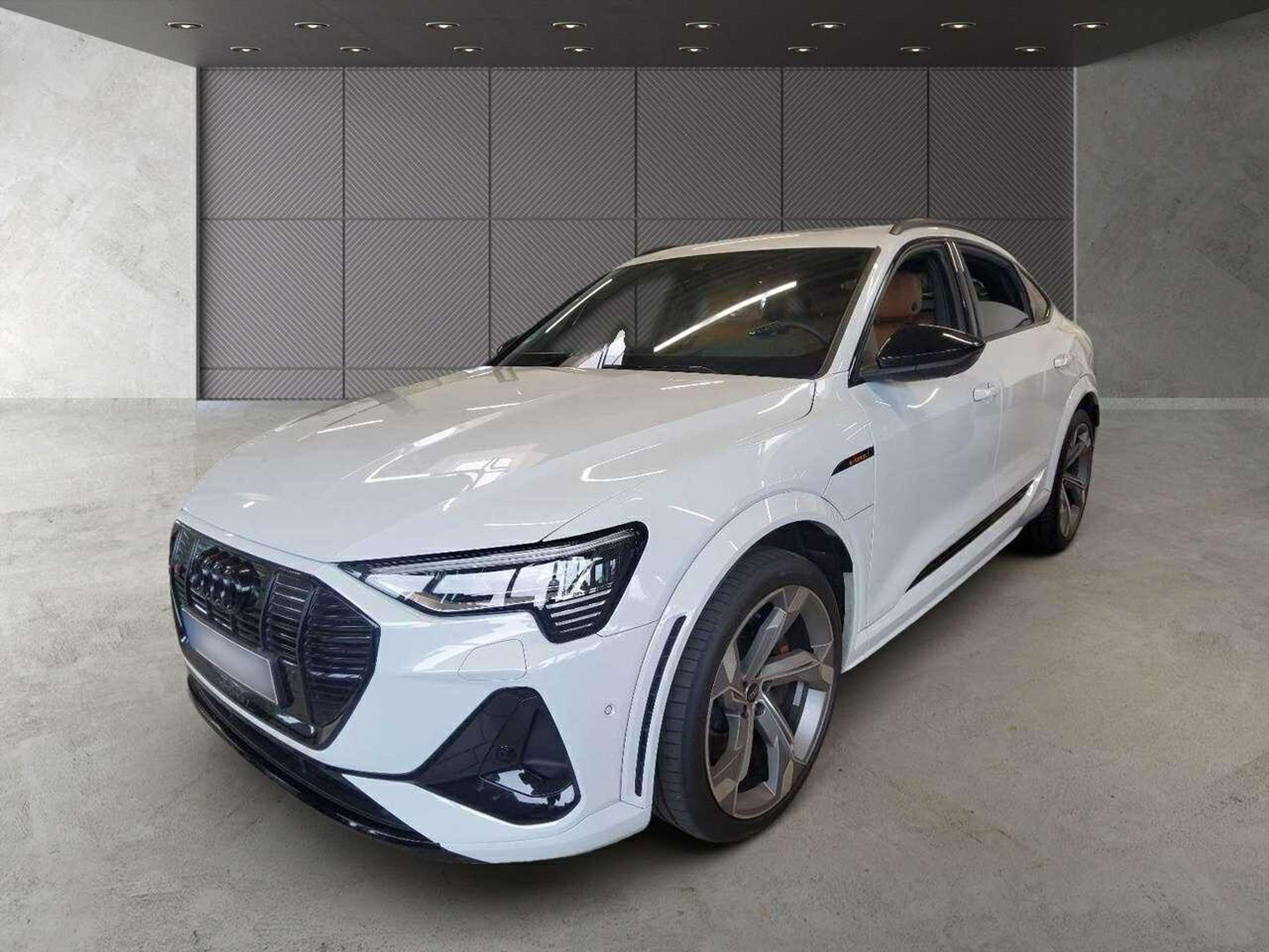 Audi - e-tron