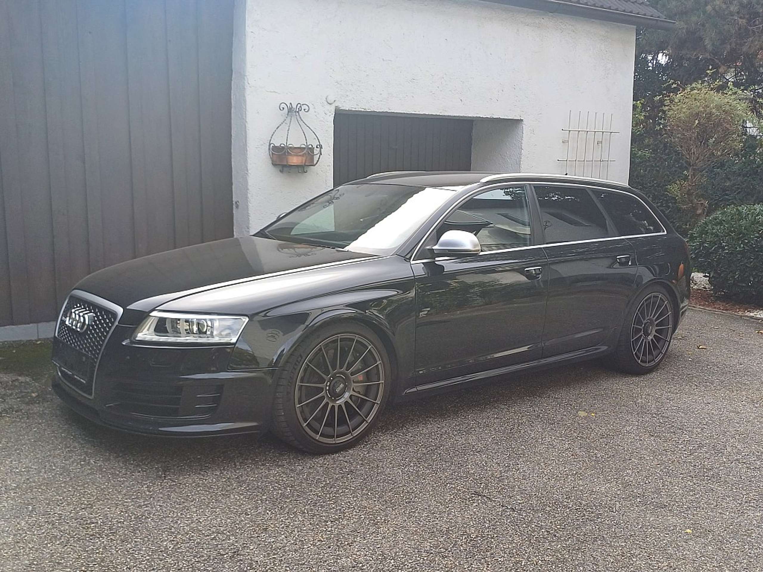 Audi - A6