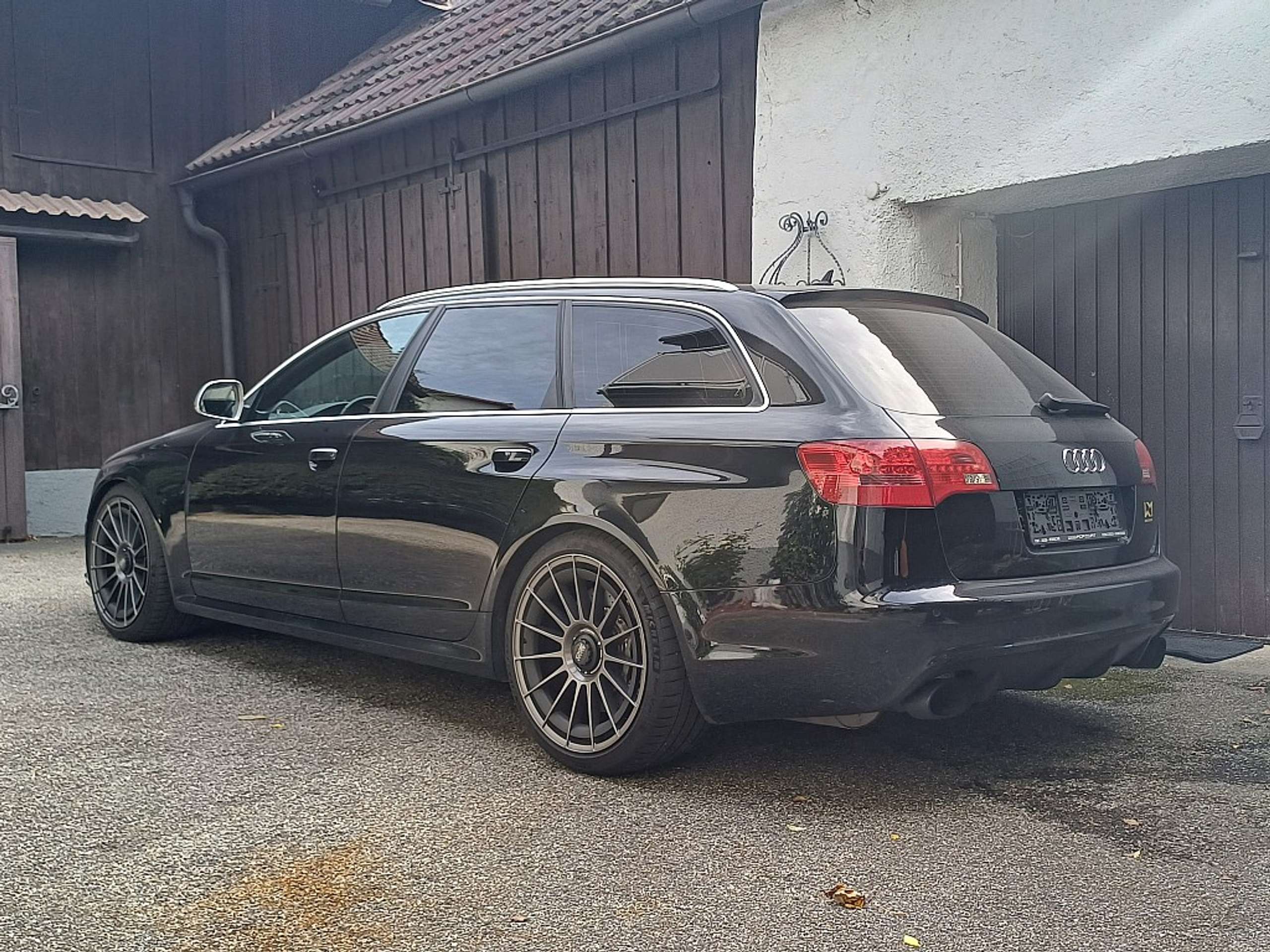 Audi - A6