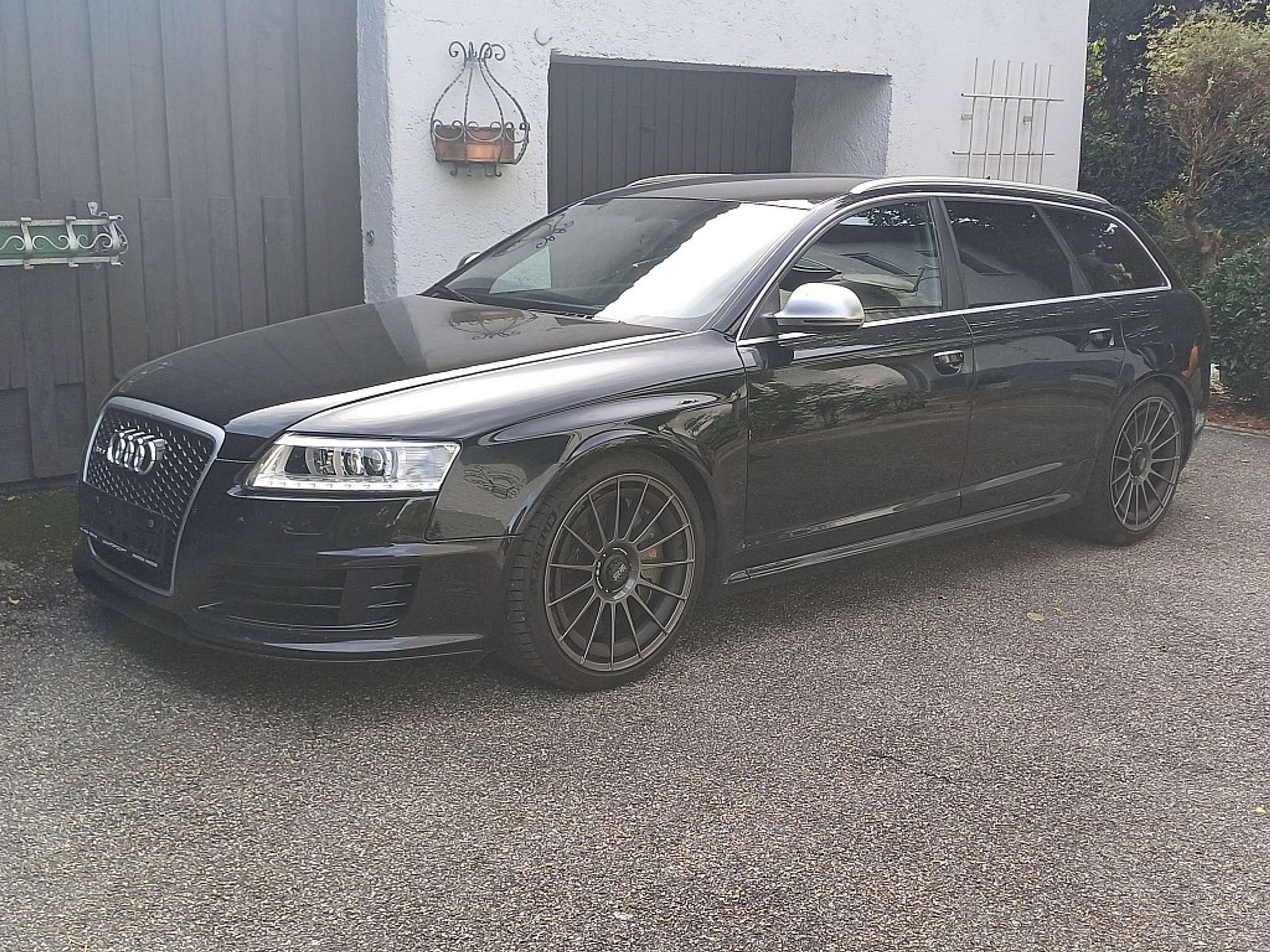 Audi - A6