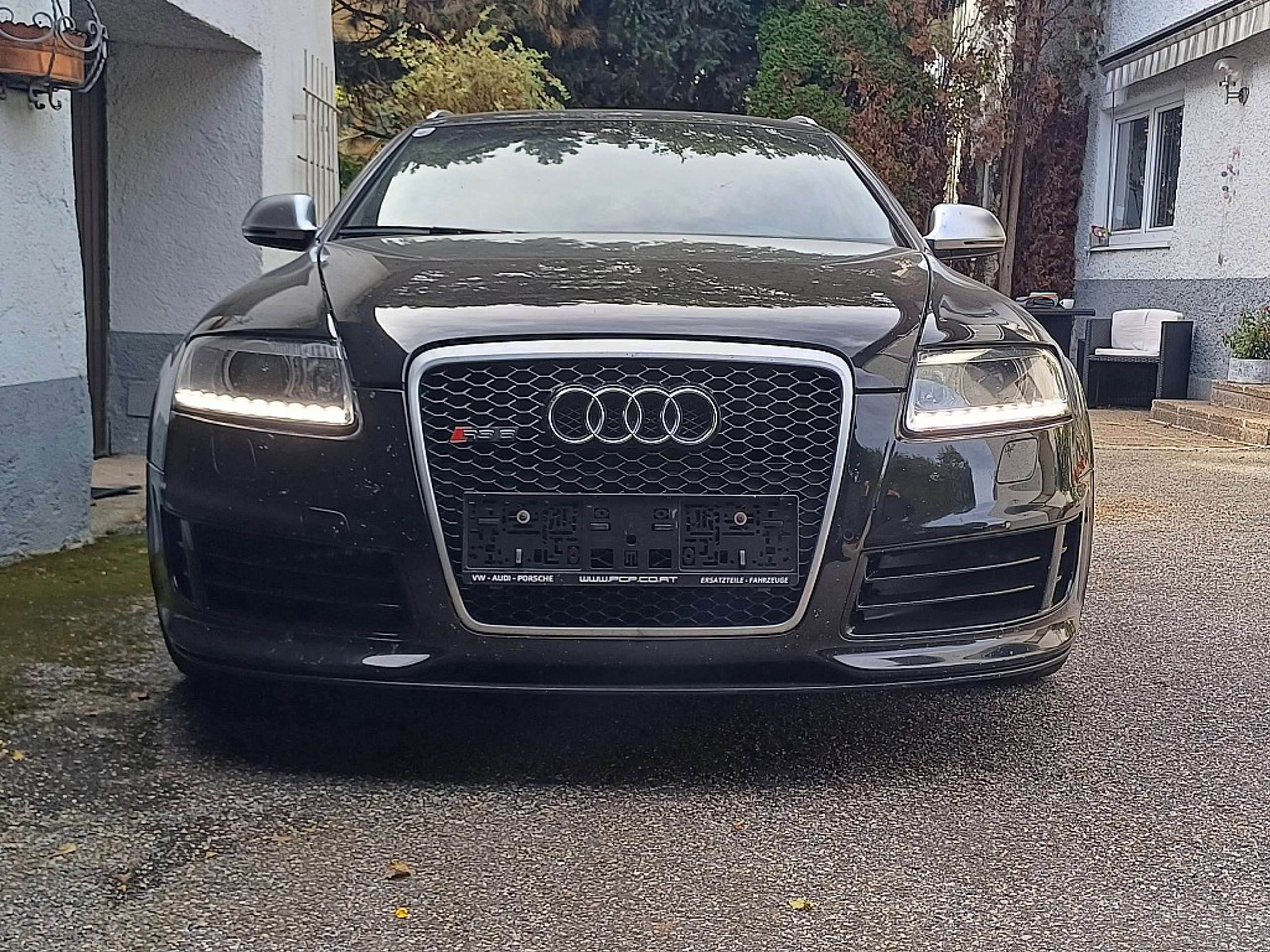 Audi - A6