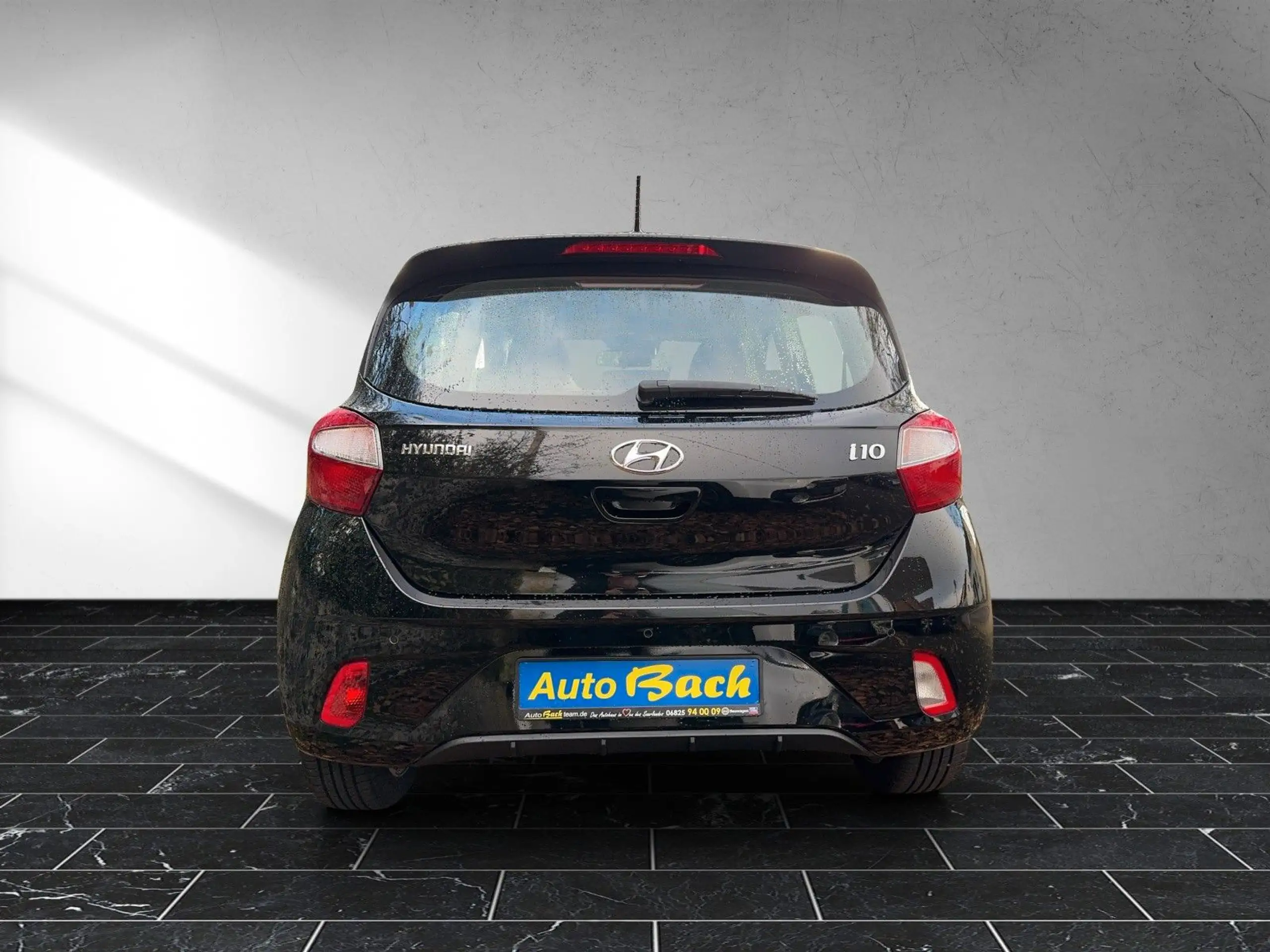 Hyundai - i10