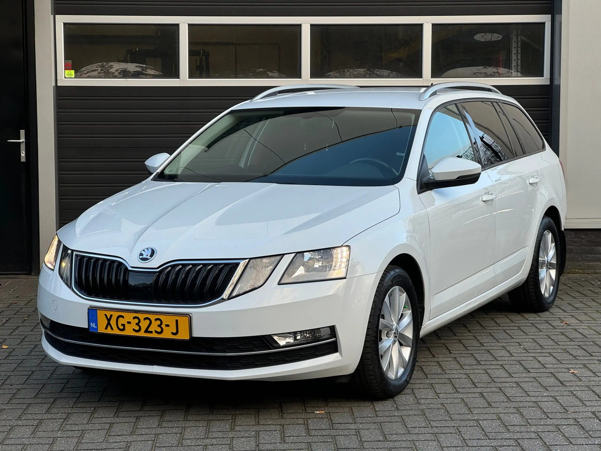 Skoda - Octavia