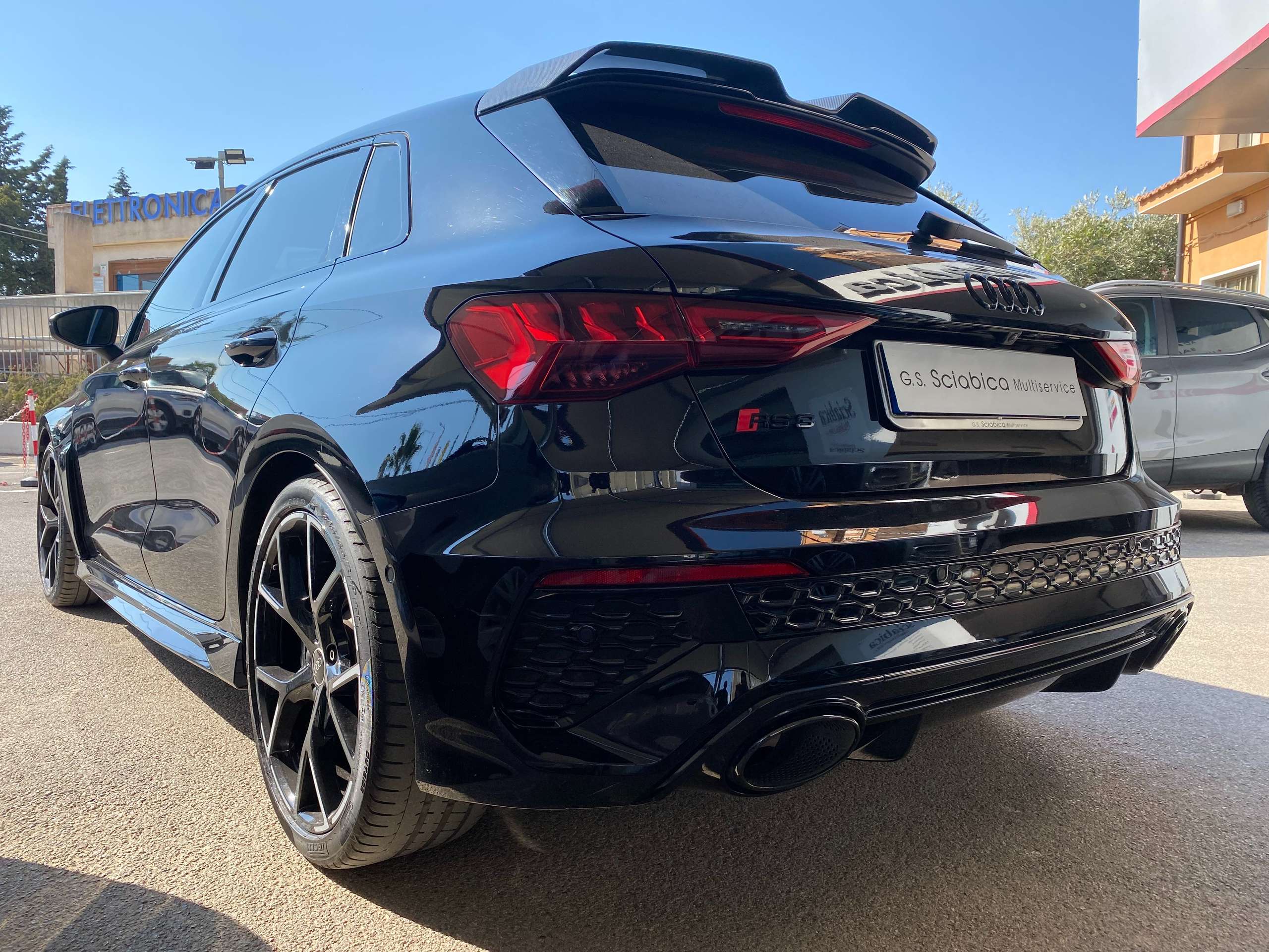 Audi - RS3