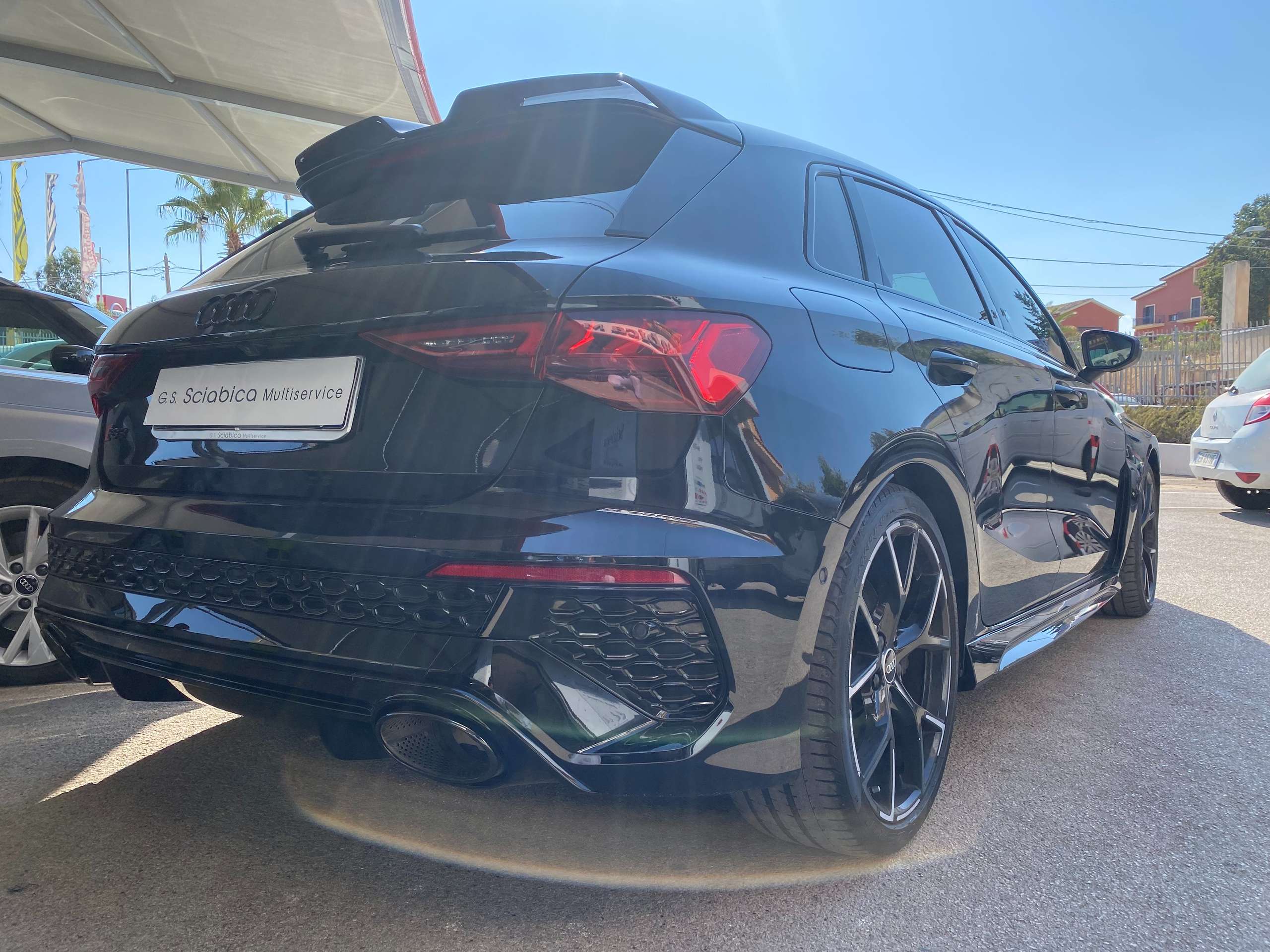 Audi - RS3