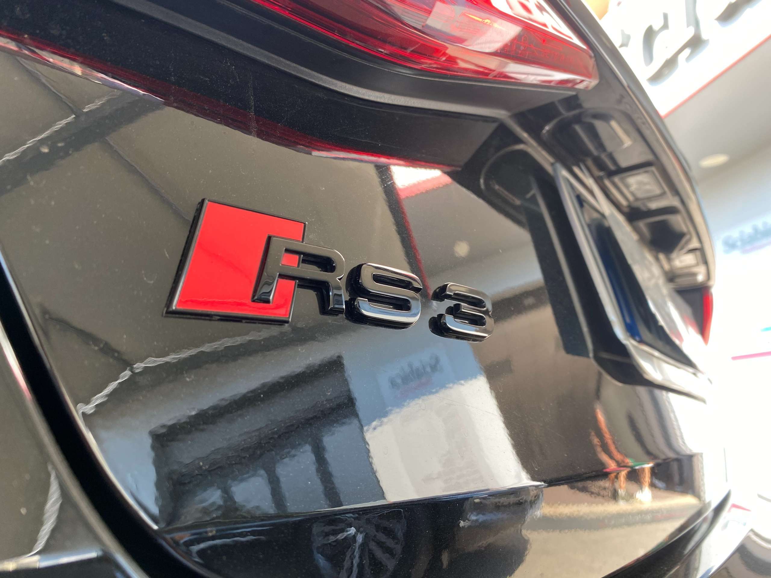 Audi - RS3