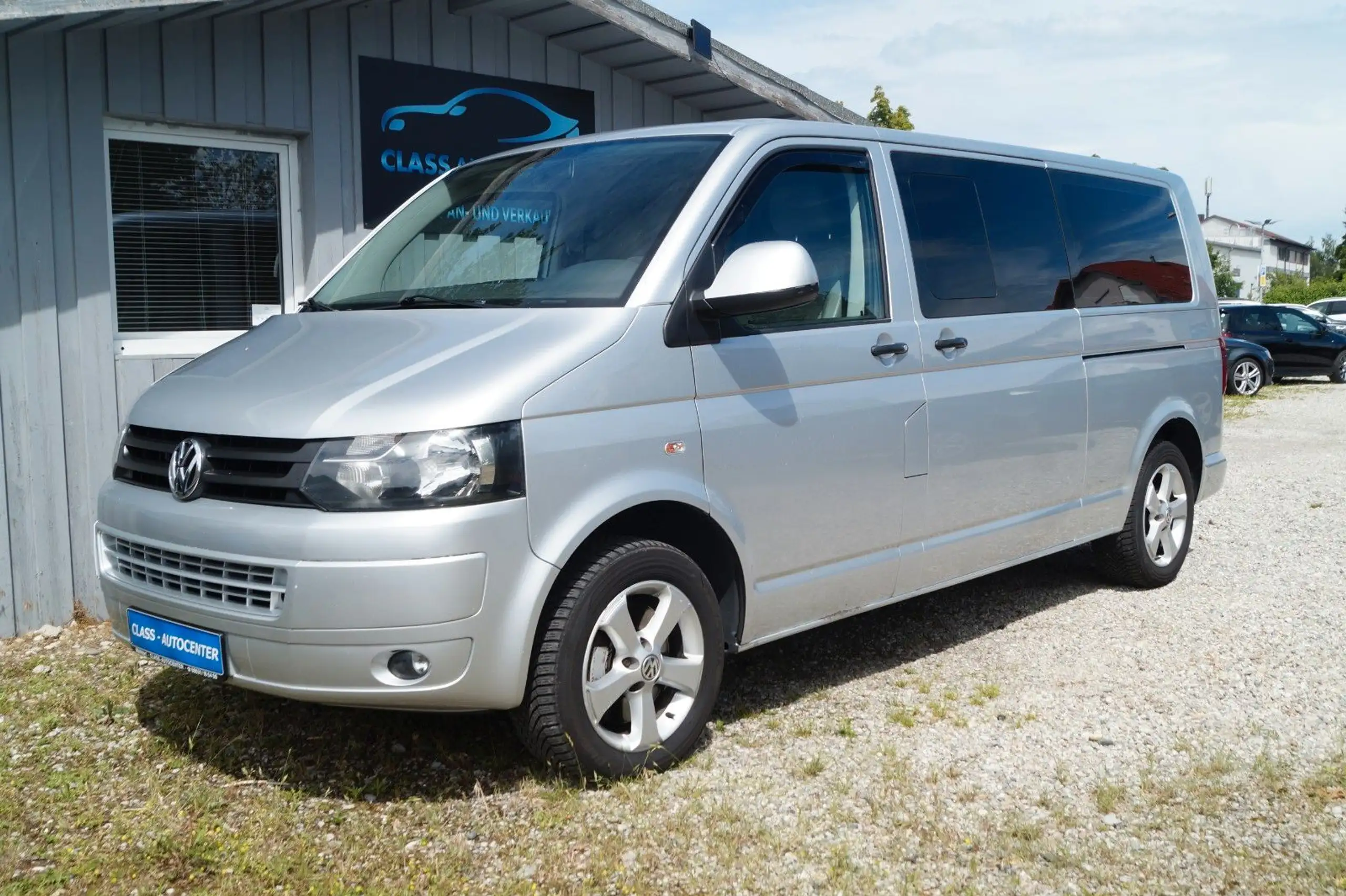 Volkswagen - T5 Transporter