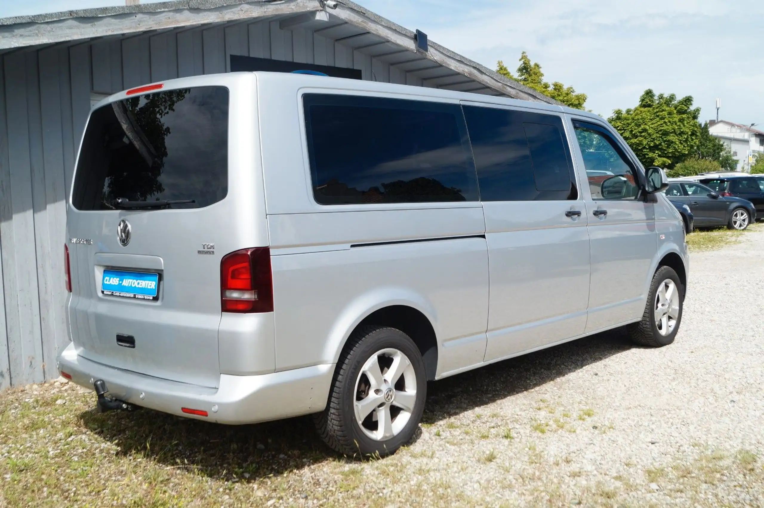 Volkswagen - T5 Transporter