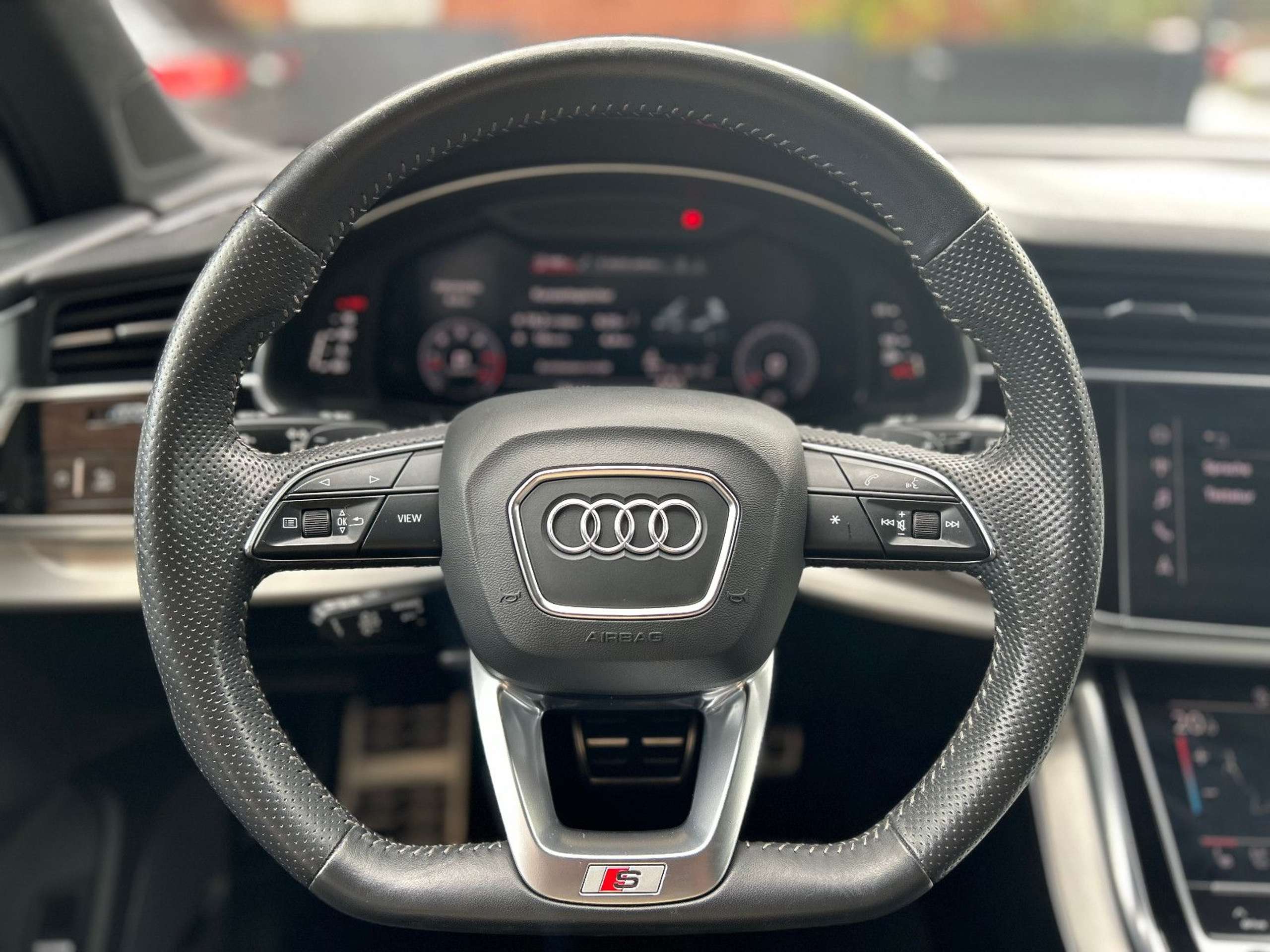 Audi - Q7