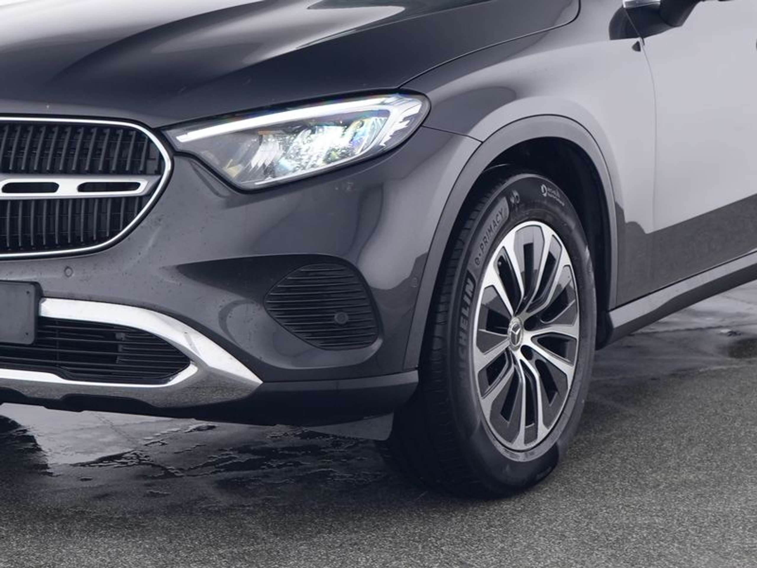 Mercedes-Benz - GLC 220