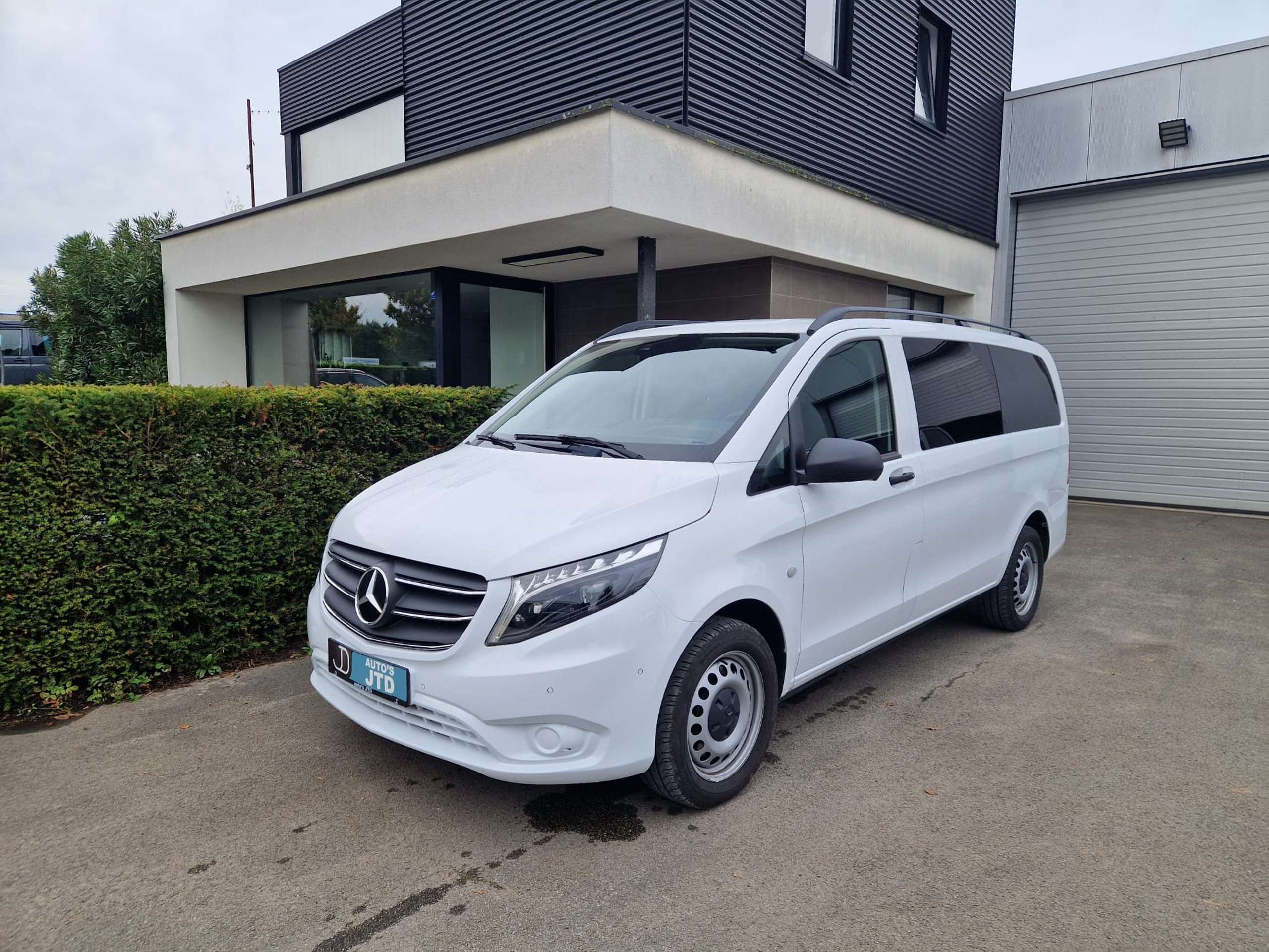 Mercedes-Benz Vito 2024