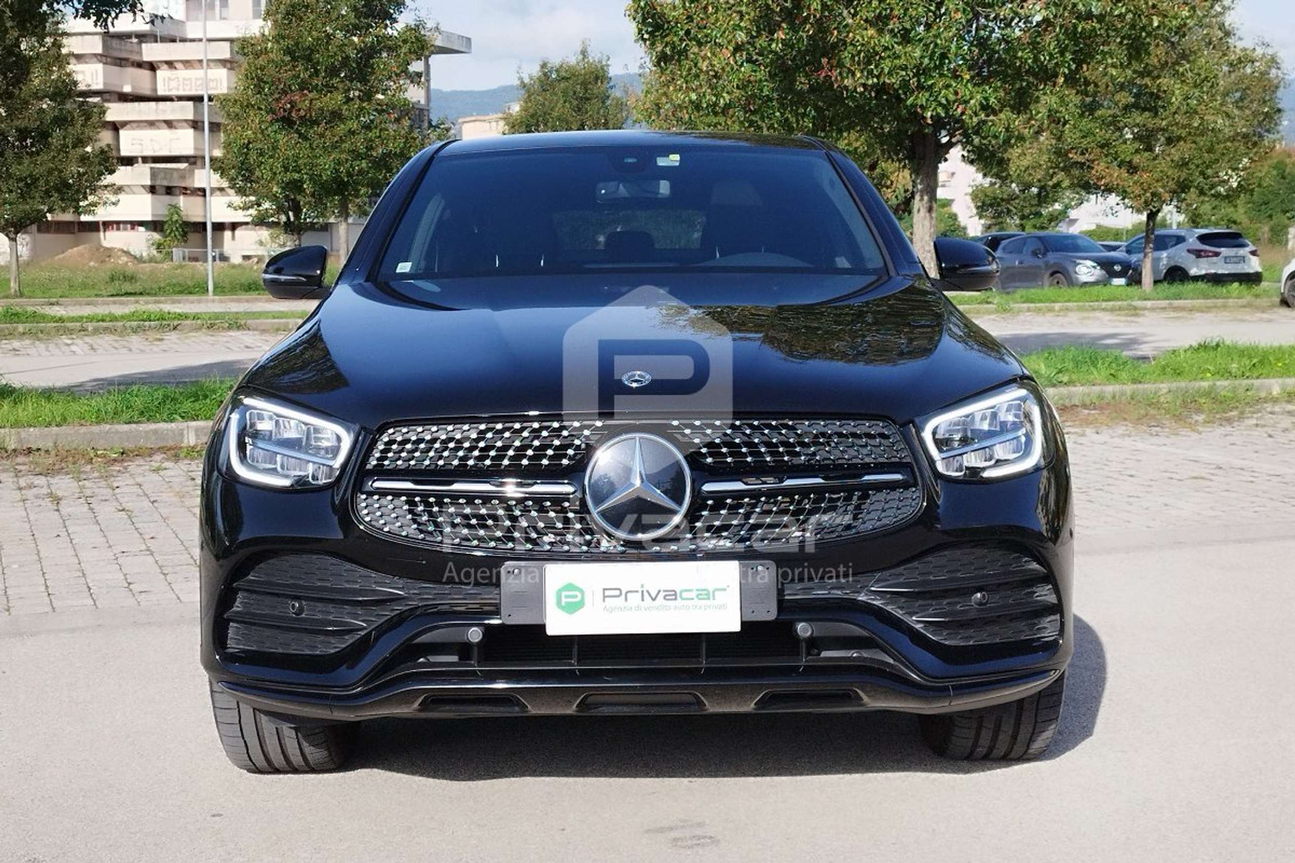 Mercedes-Benz - GLC 220