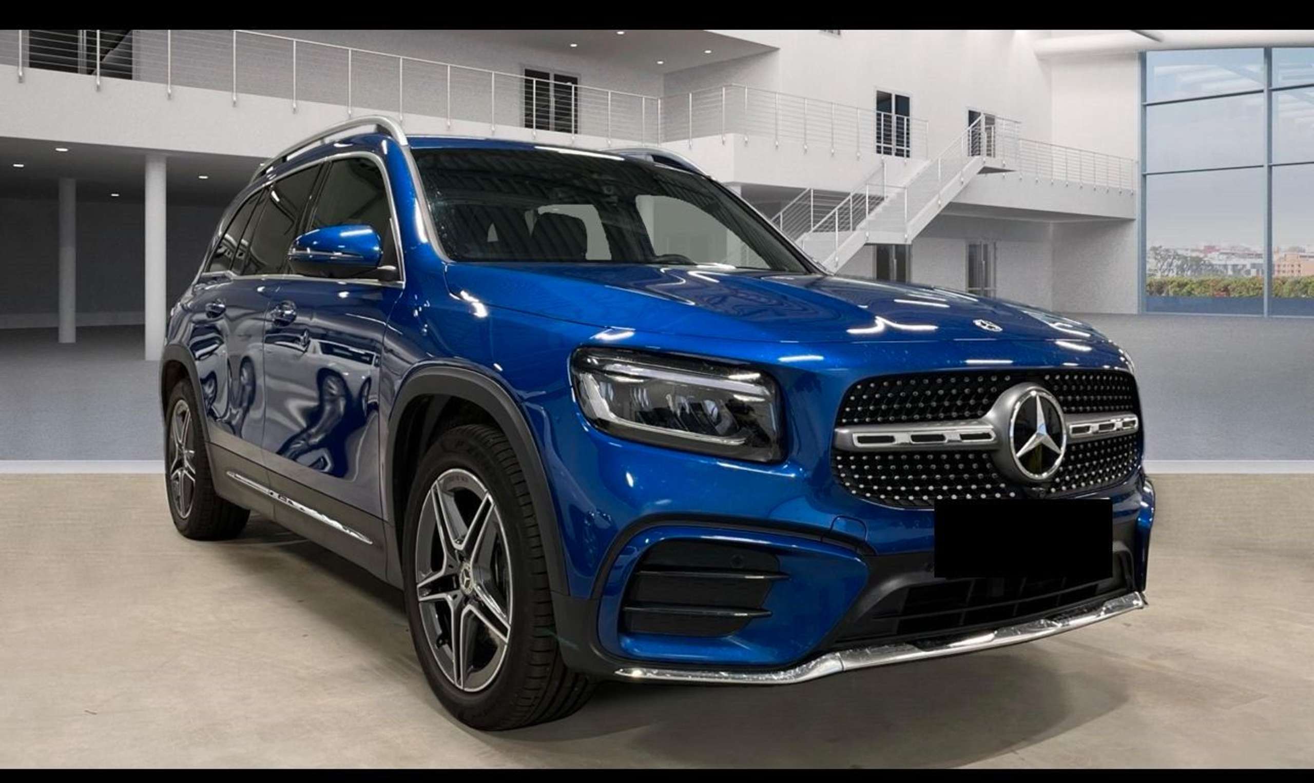 Mercedes-Benz GLB 220 2024