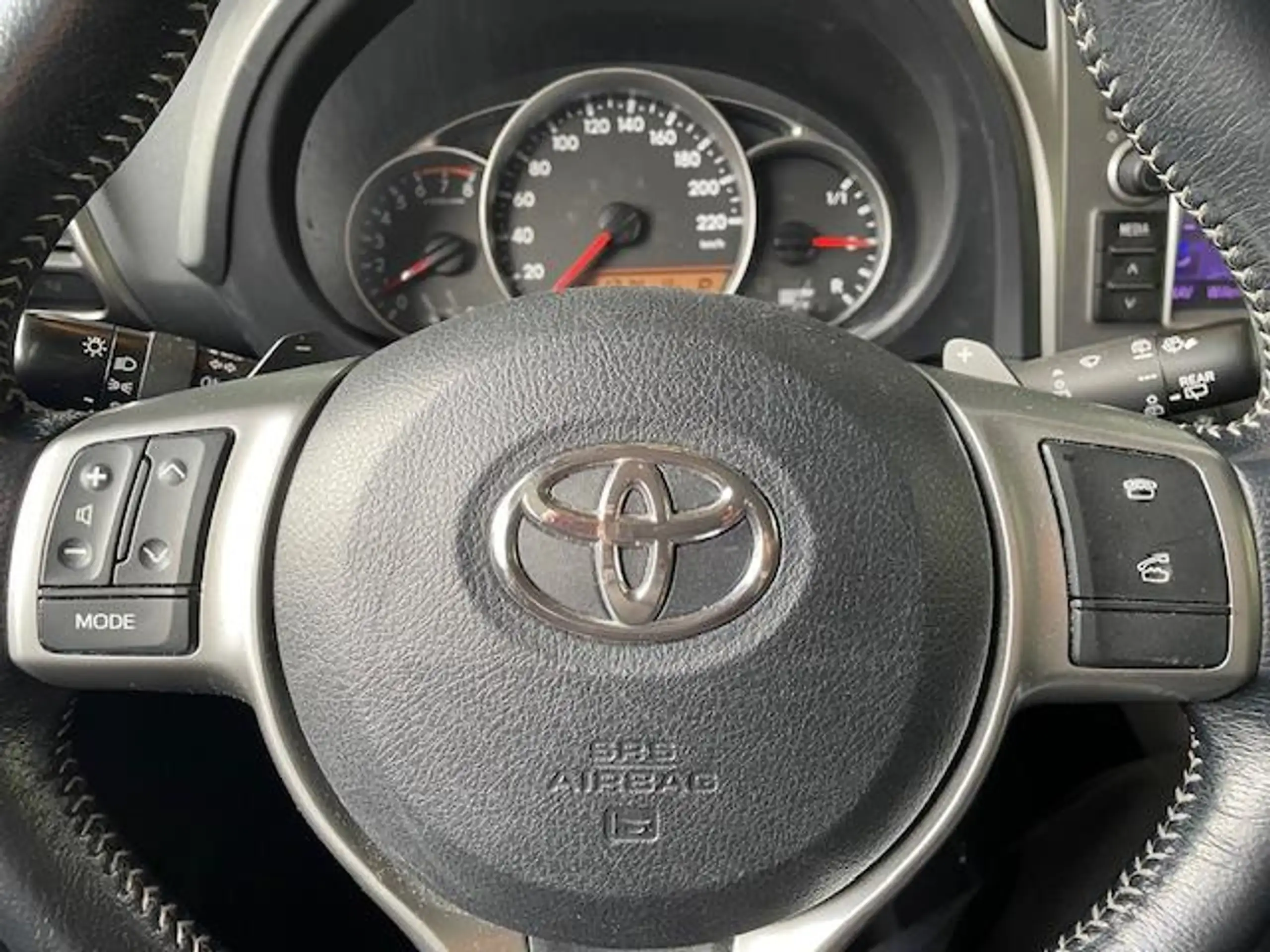 Toyota - Verso-S