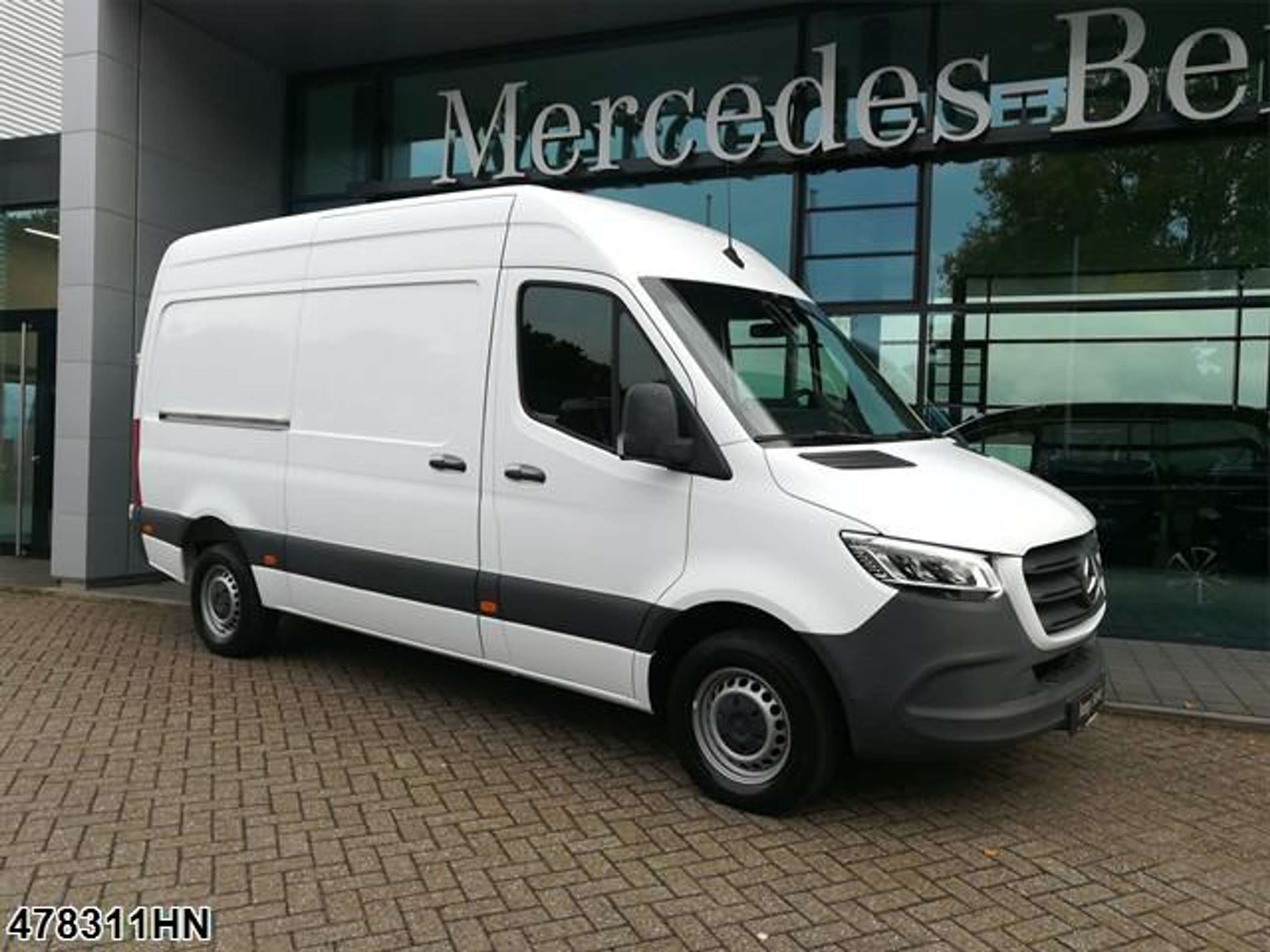 Mercedes-Benz - Sprinter