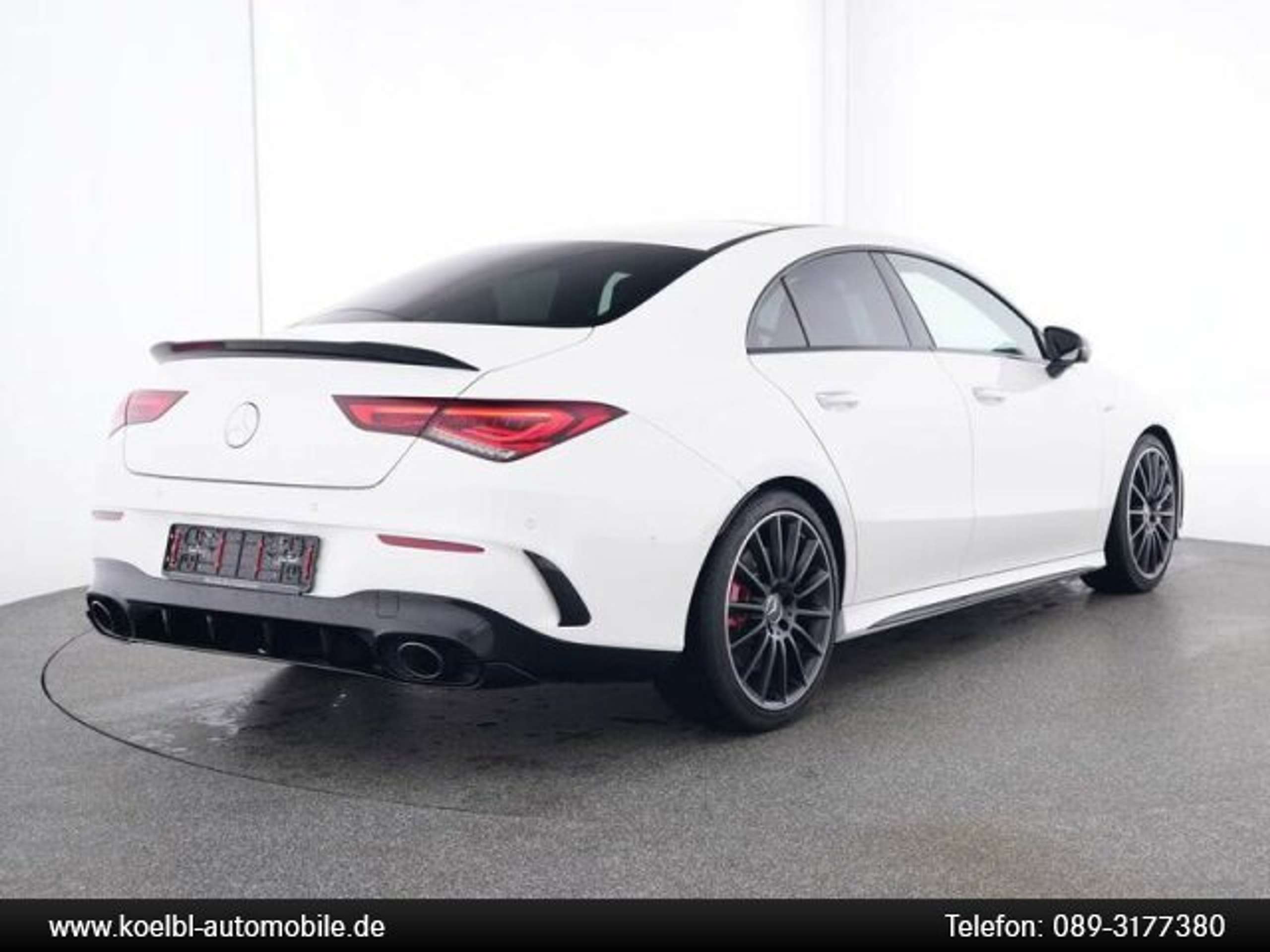 Mercedes-Benz - CLA 35 AMG