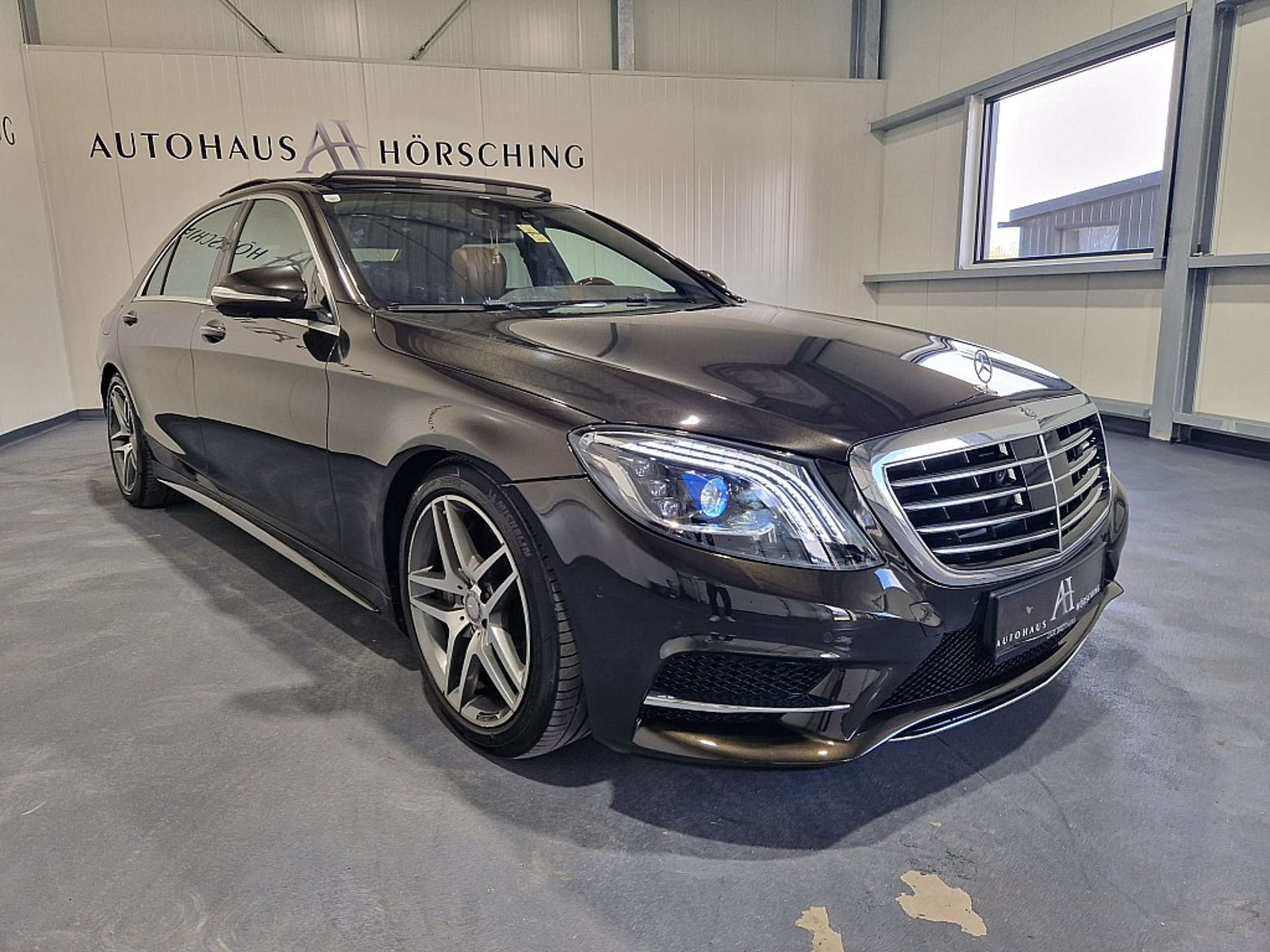 Mercedes-Benz - S 350