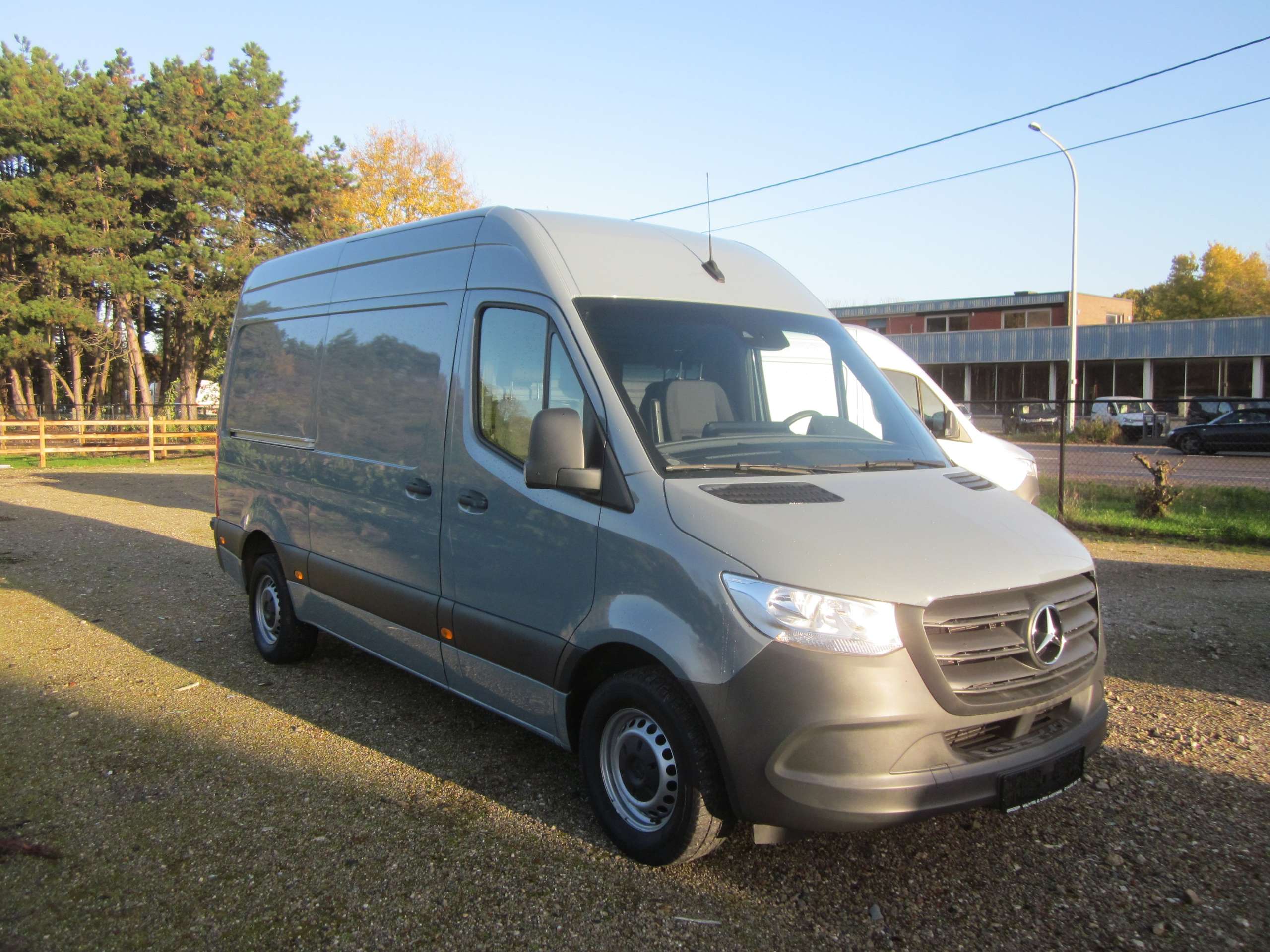 Mercedes-Benz - Sprinter