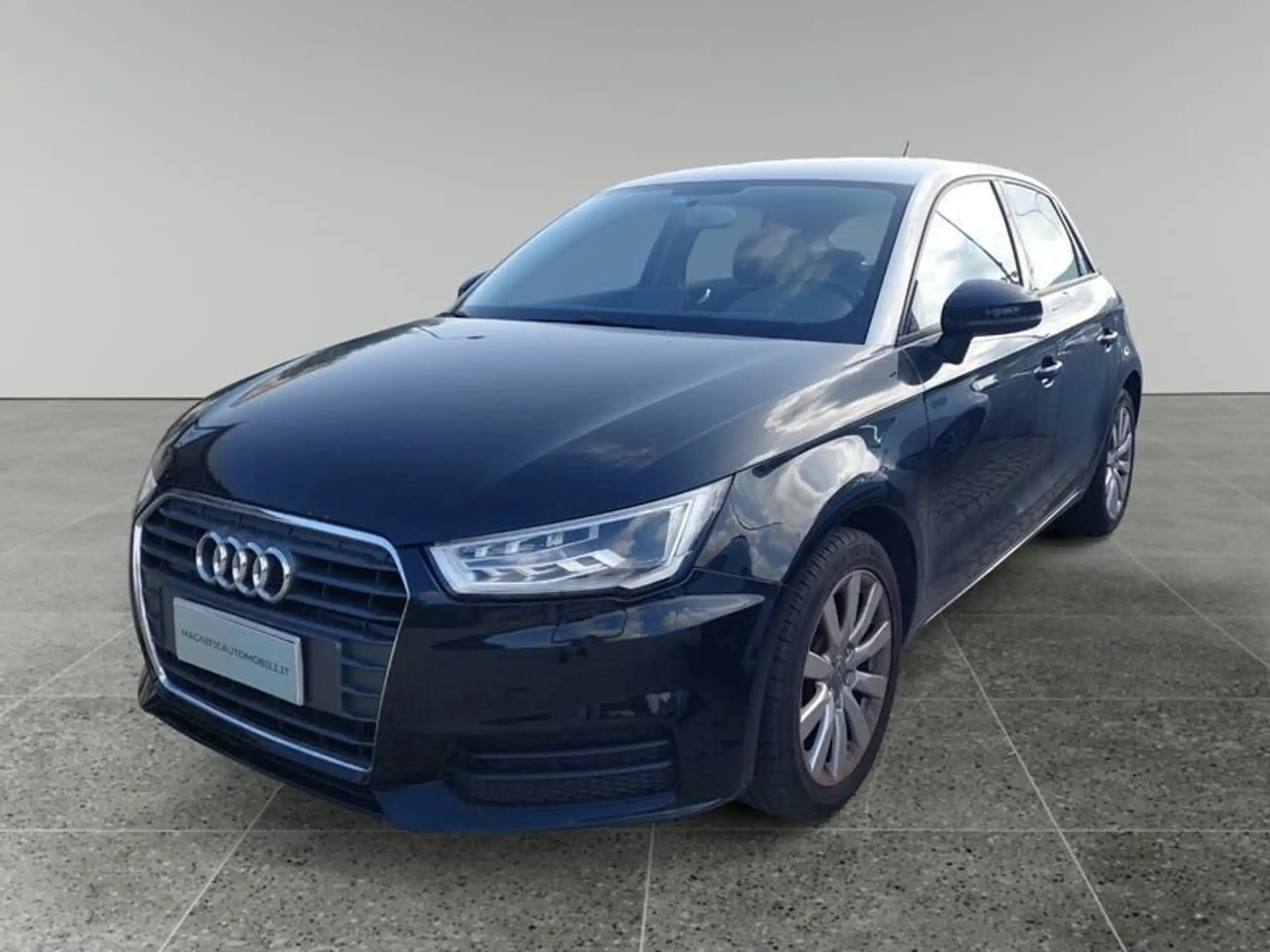 Audi - A1