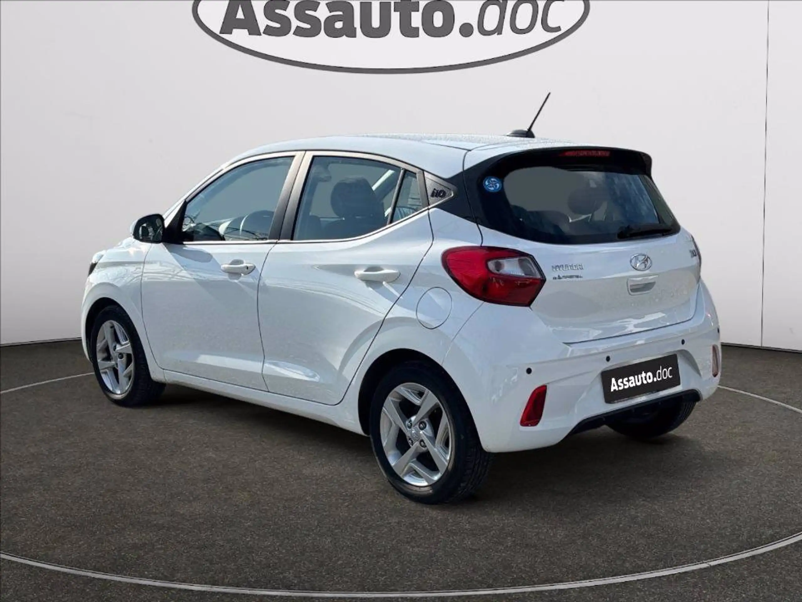 Hyundai - i10