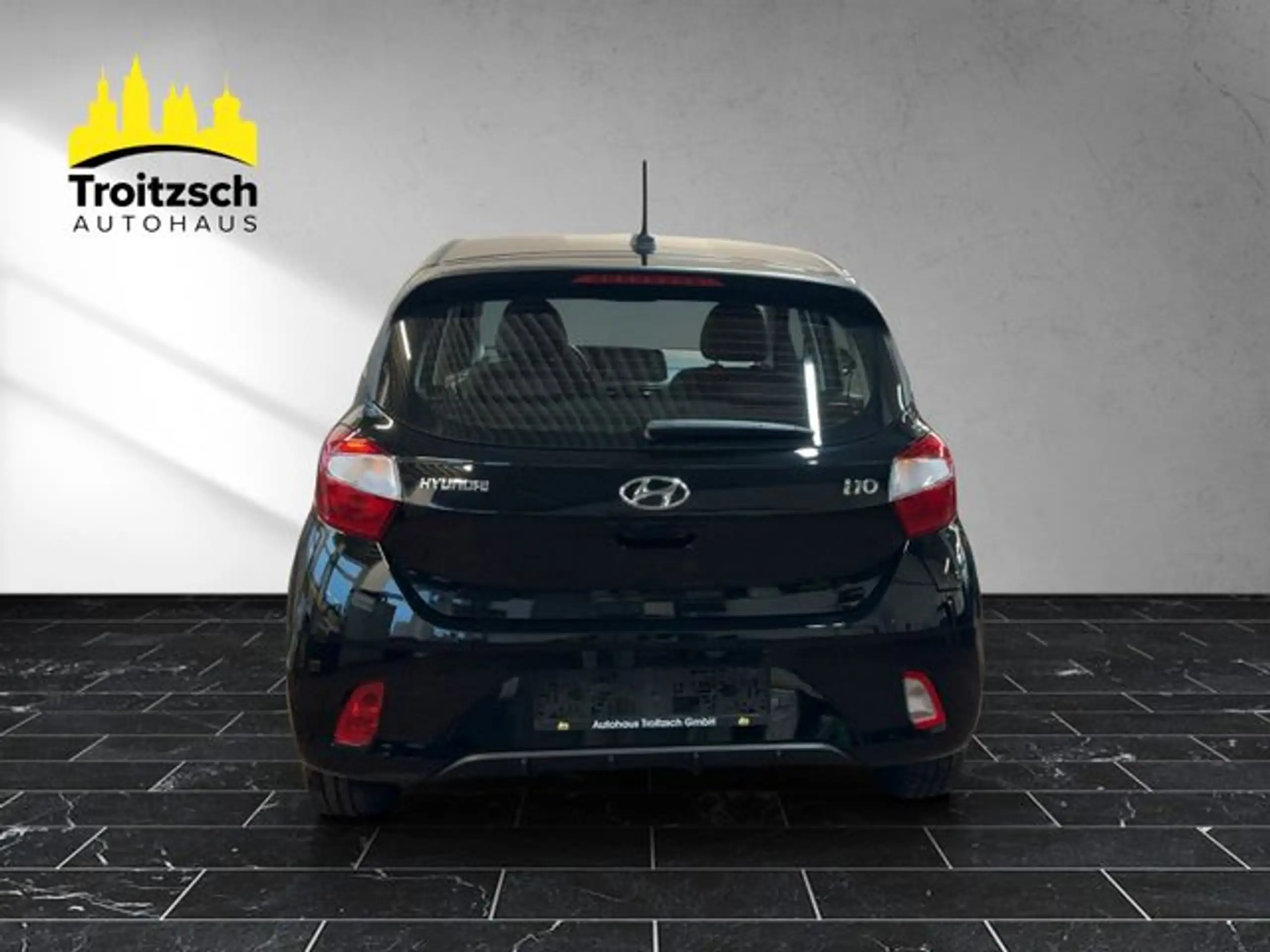 Hyundai - i10