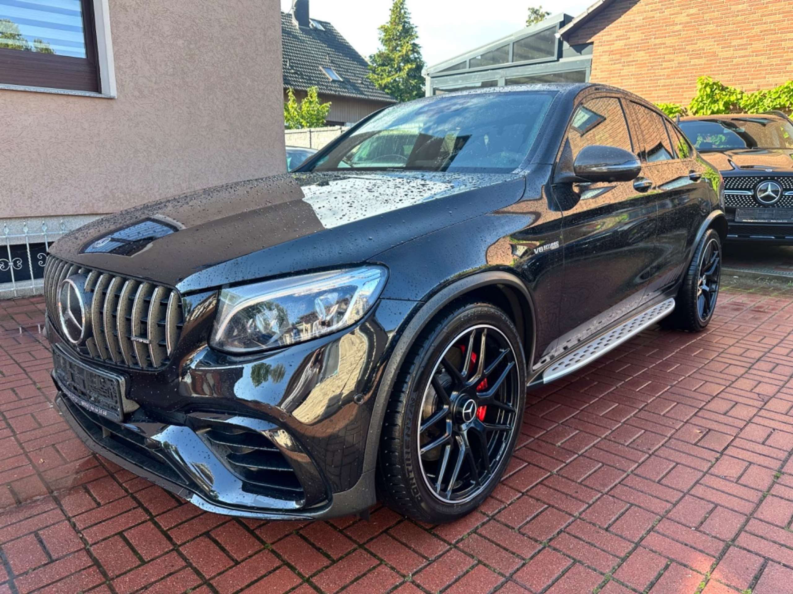 Mercedes-Benz - GLC 63 AMG