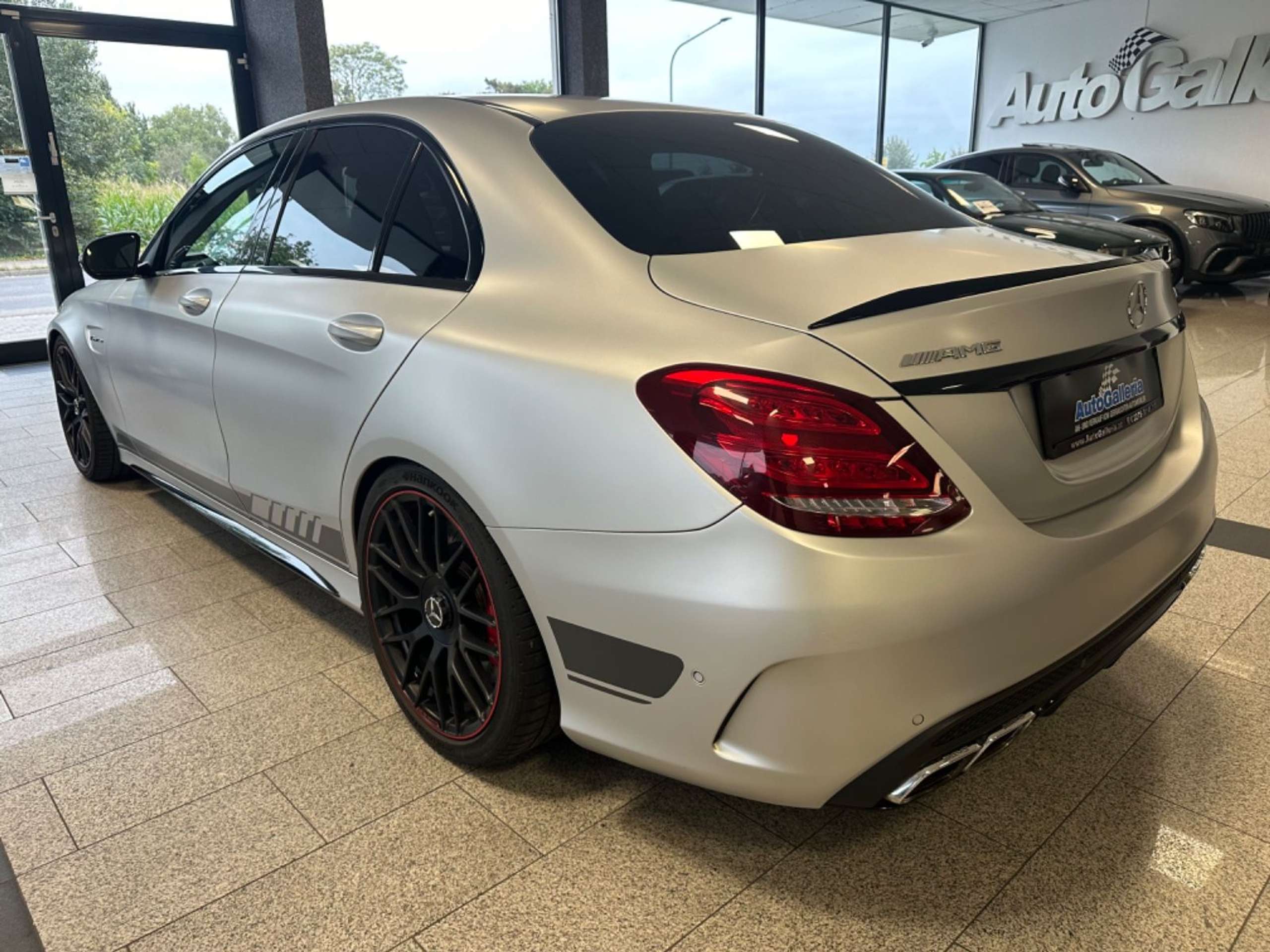 Mercedes-Benz - C 63 AMG