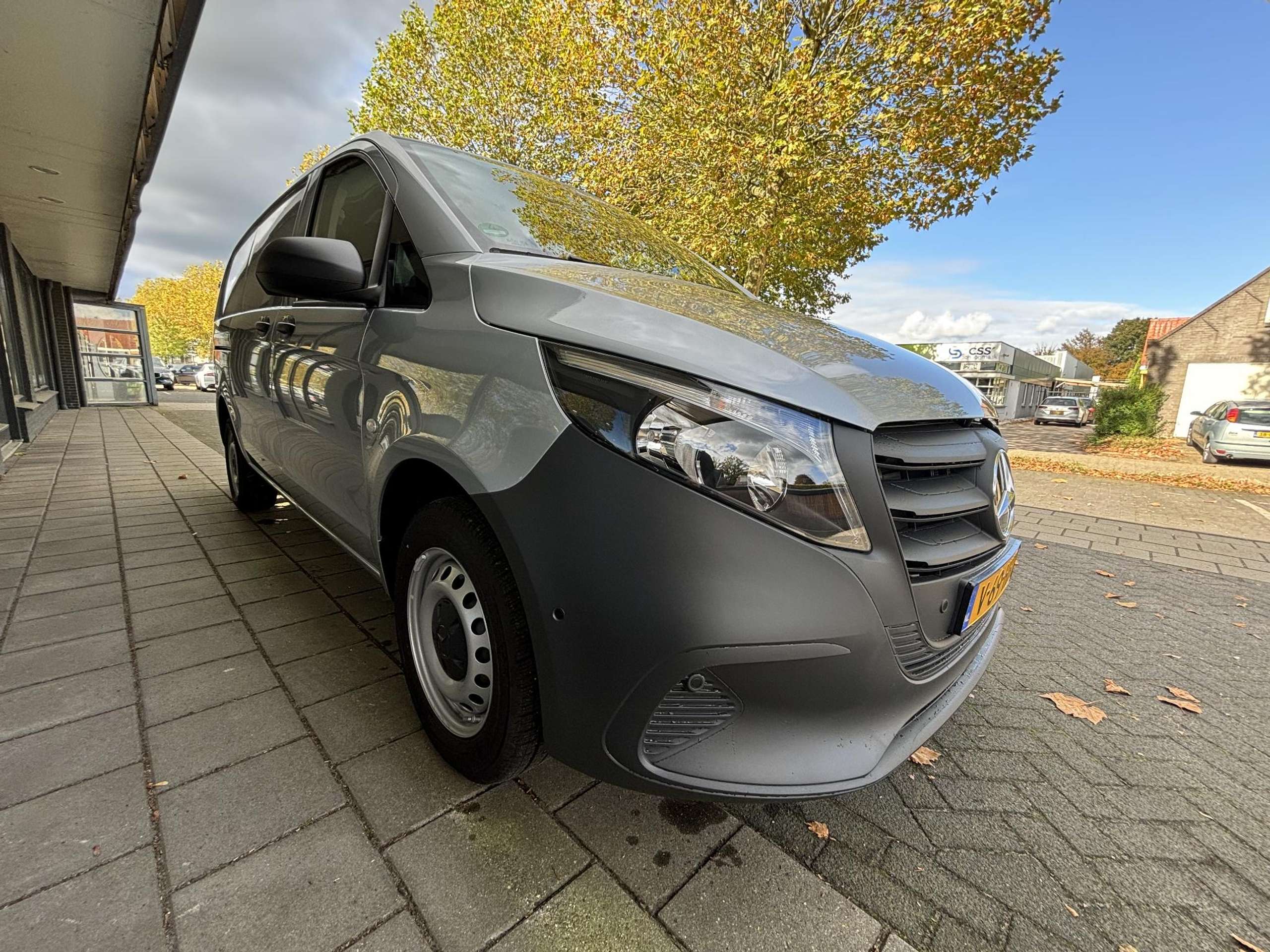 Mercedes-Benz - Vito