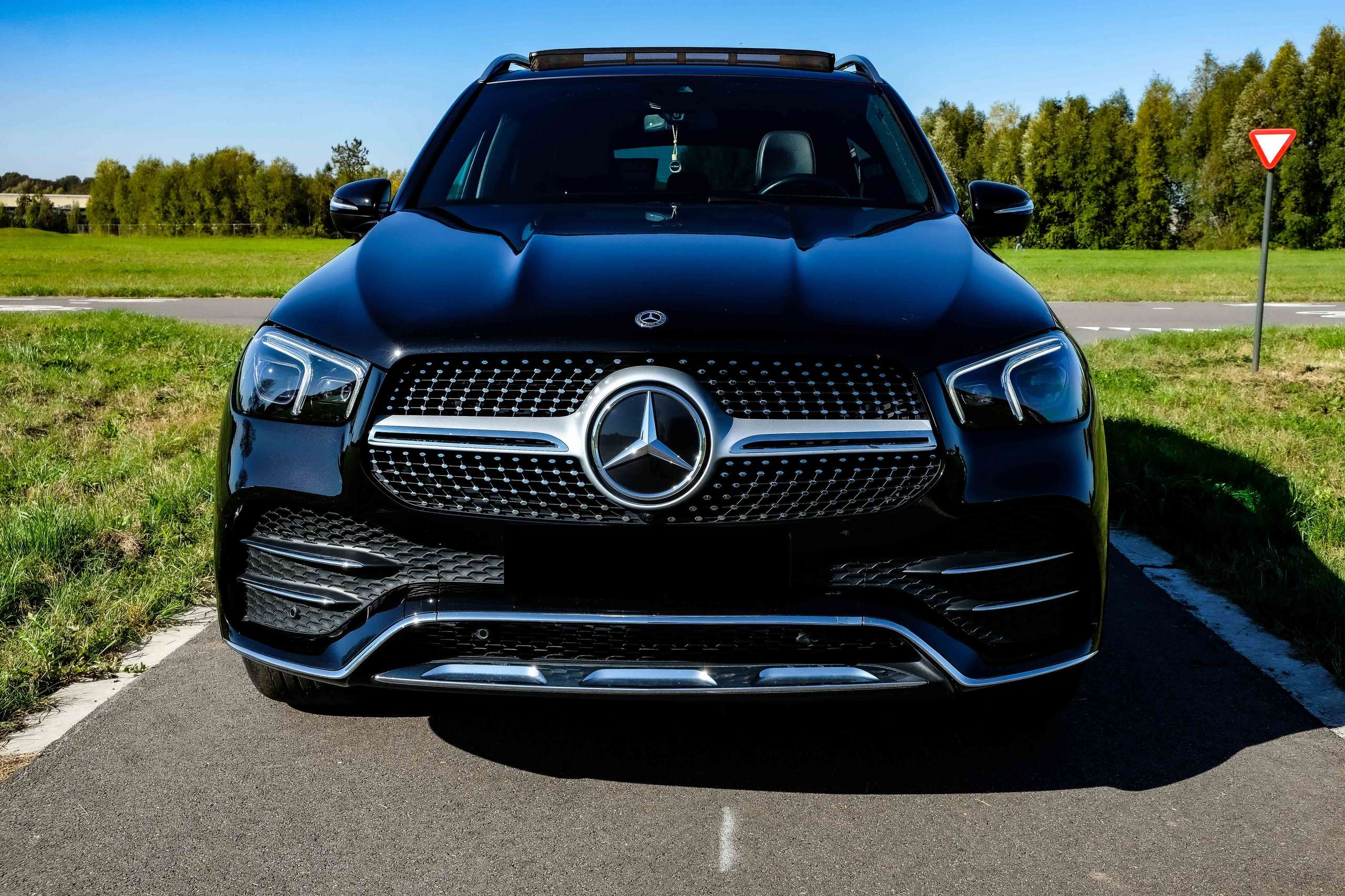 Mercedes-Benz - GLE 300