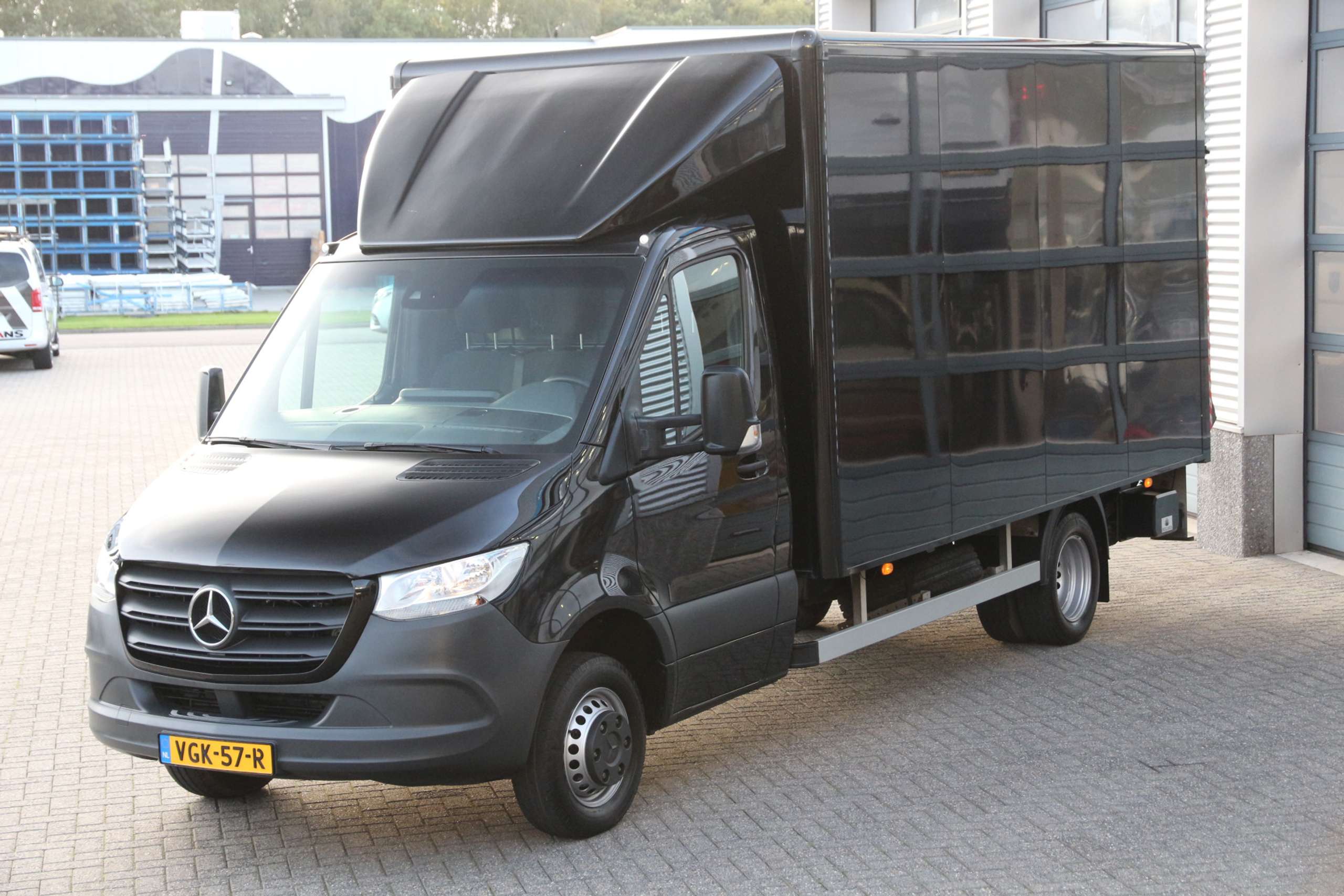 Mercedes-Benz - Sprinter