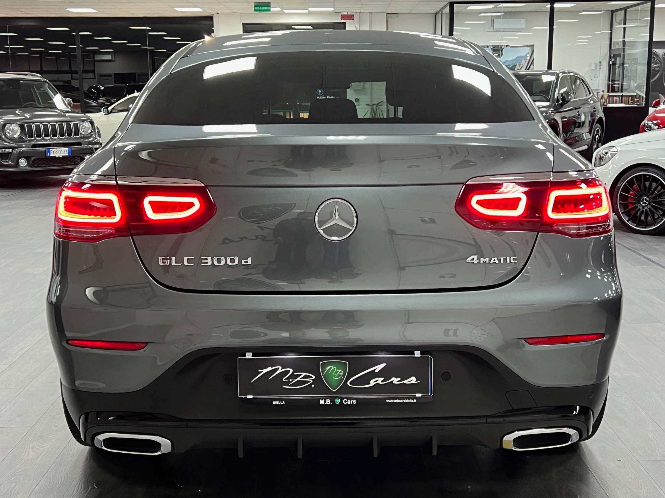 Mercedes-Benz - GLC 300