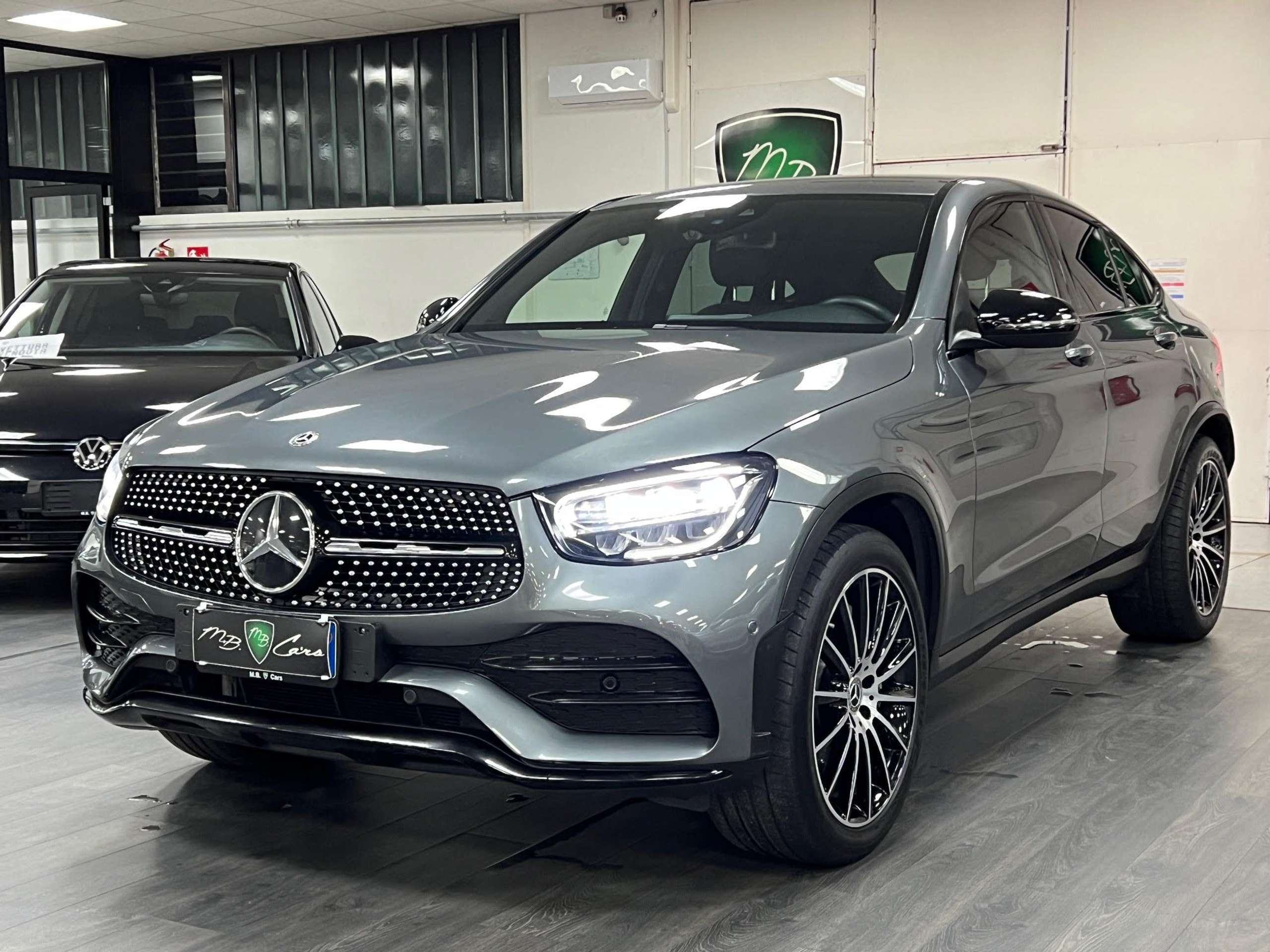 Mercedes-Benz - GLC 300