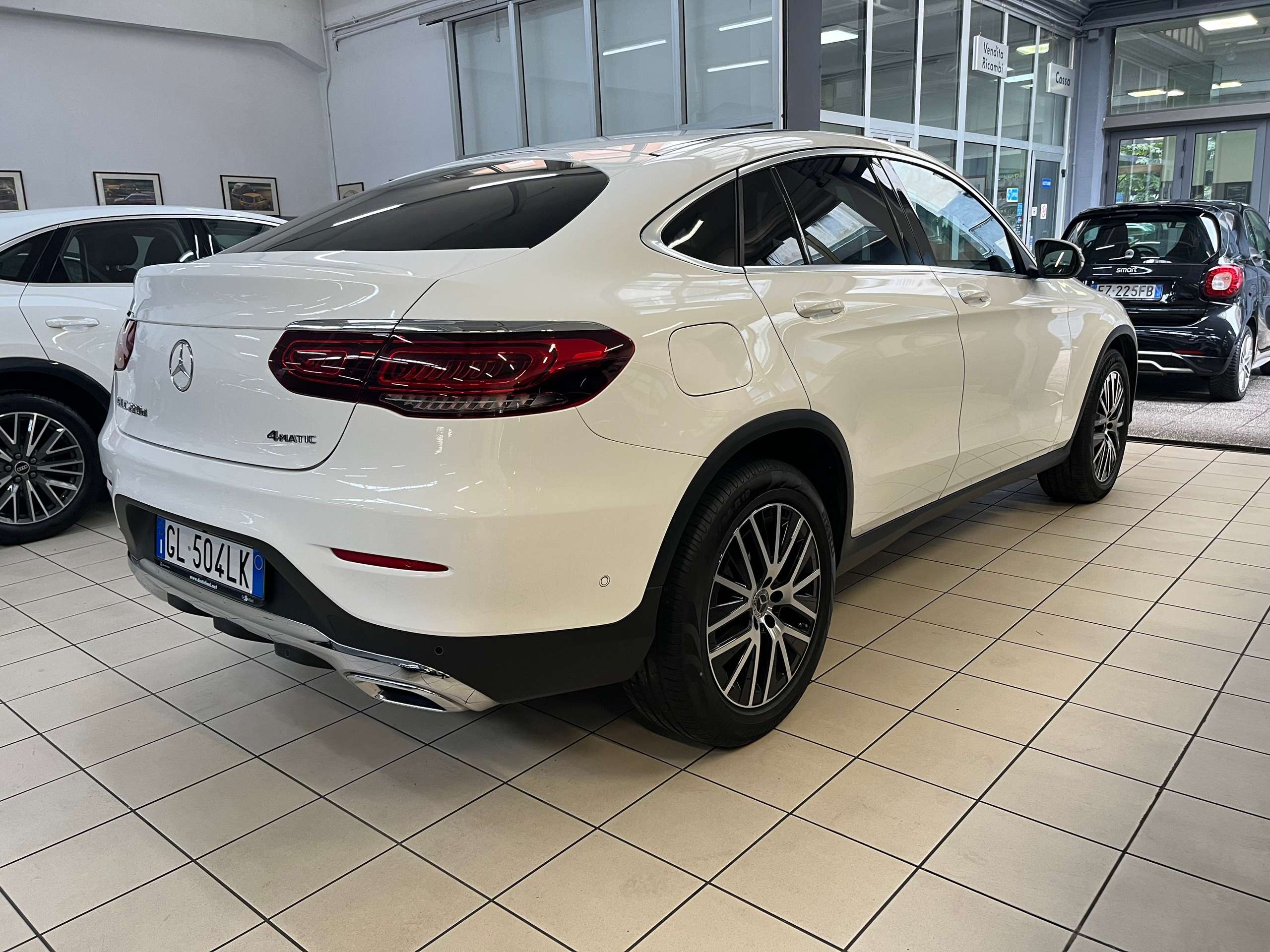 Mercedes-Benz - GLC 220