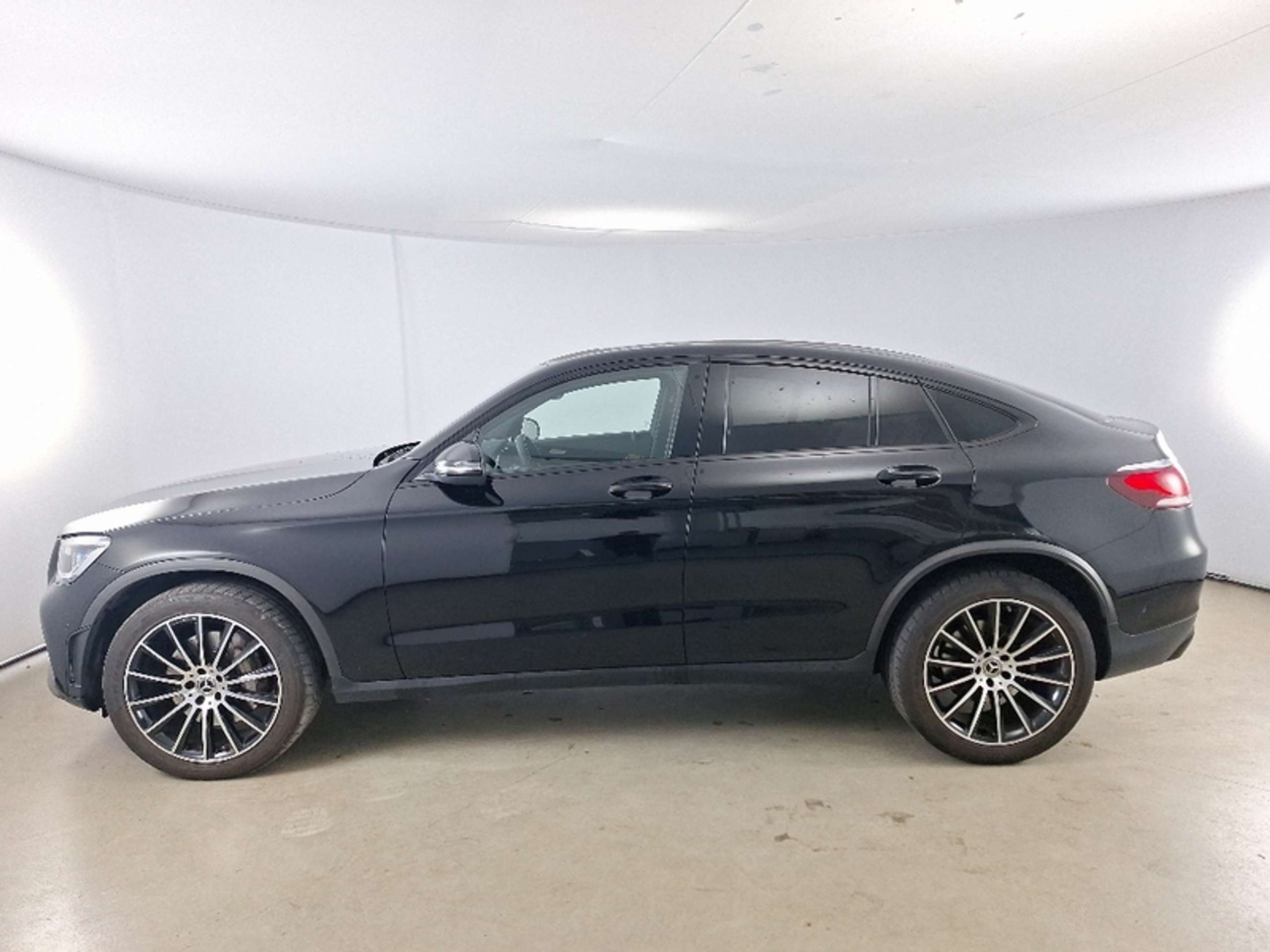 Mercedes-Benz GLC 300 2020