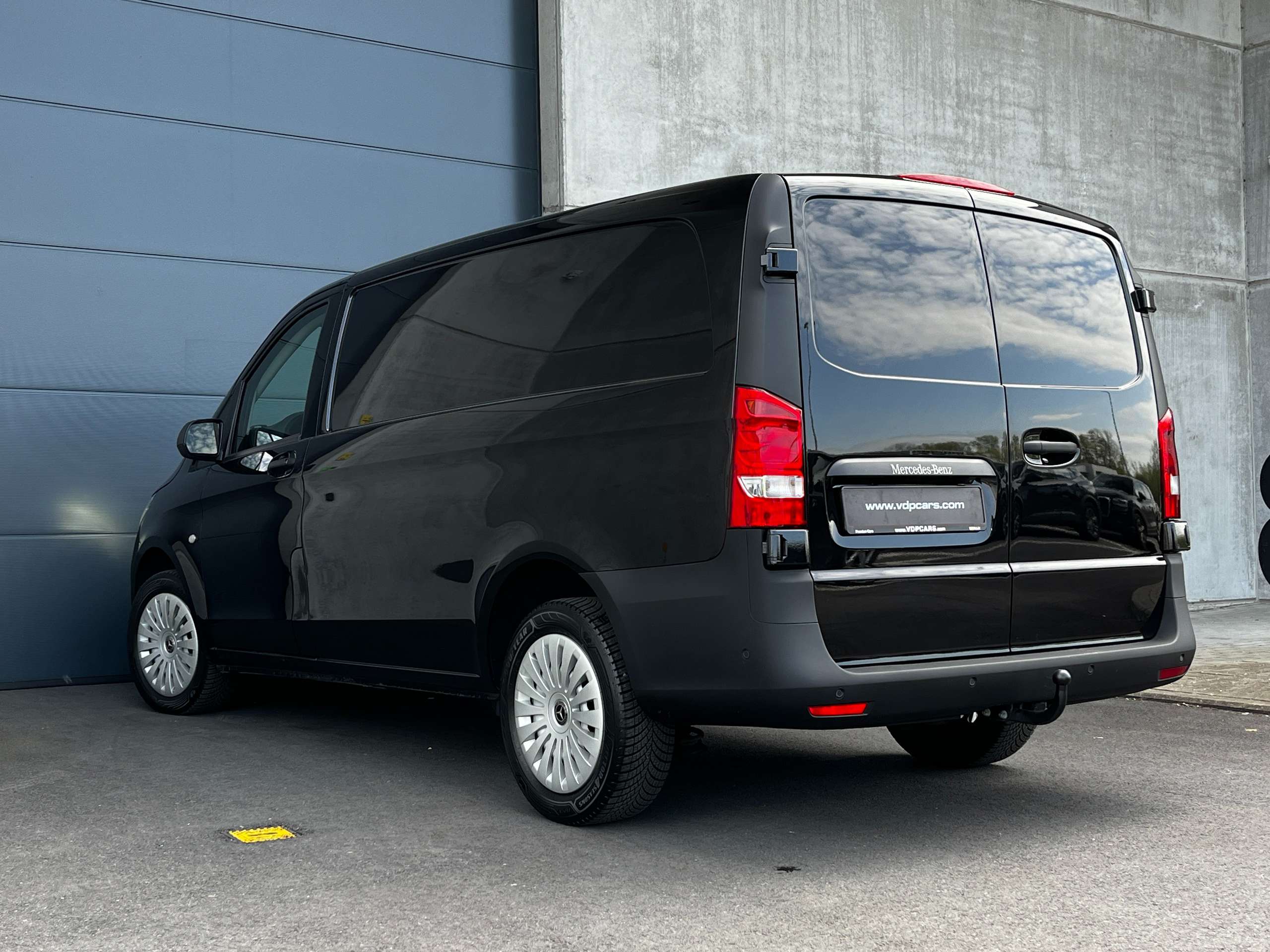 Mercedes-Benz - Vito