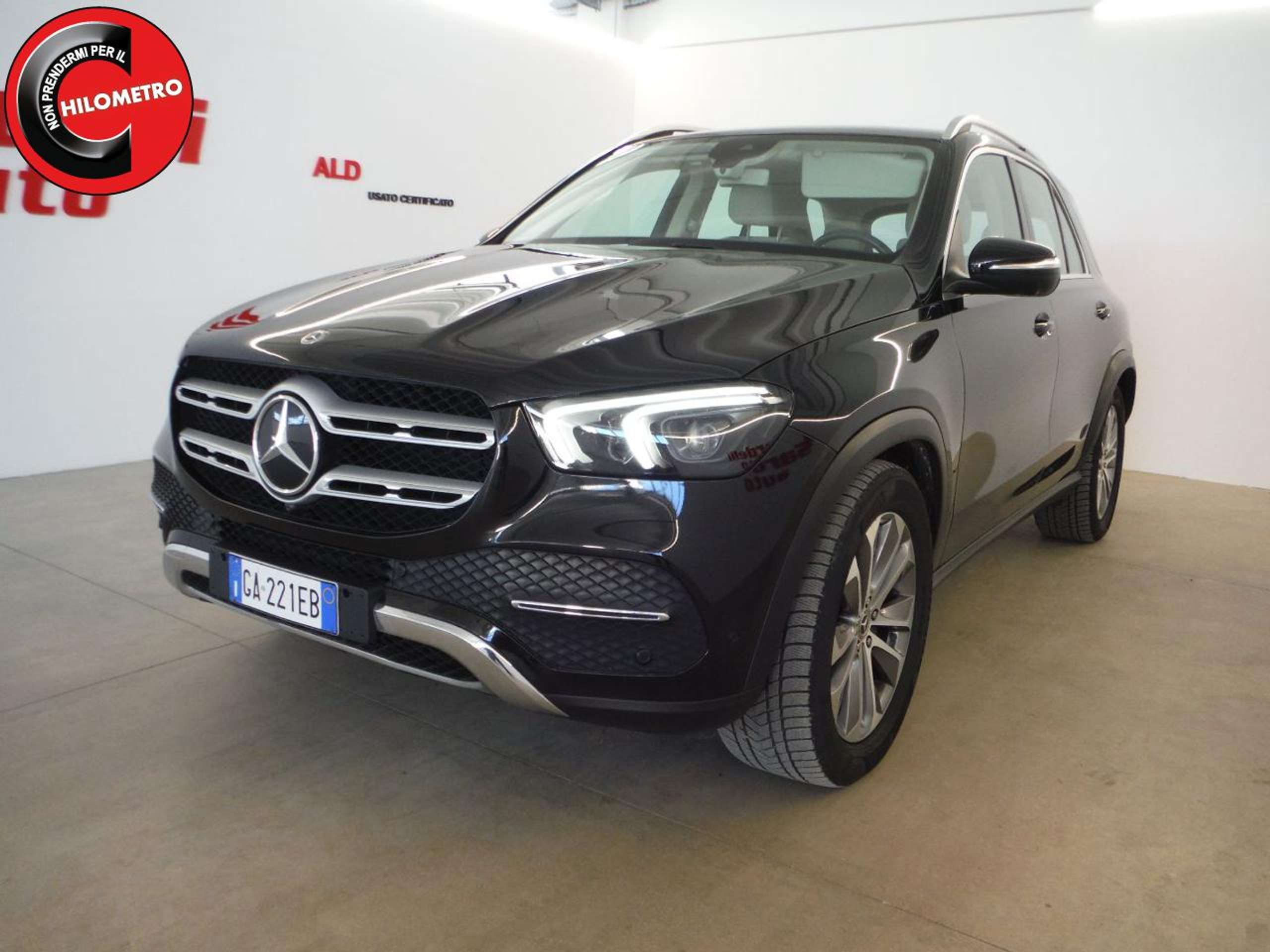 Mercedes-Benz - GLE 300