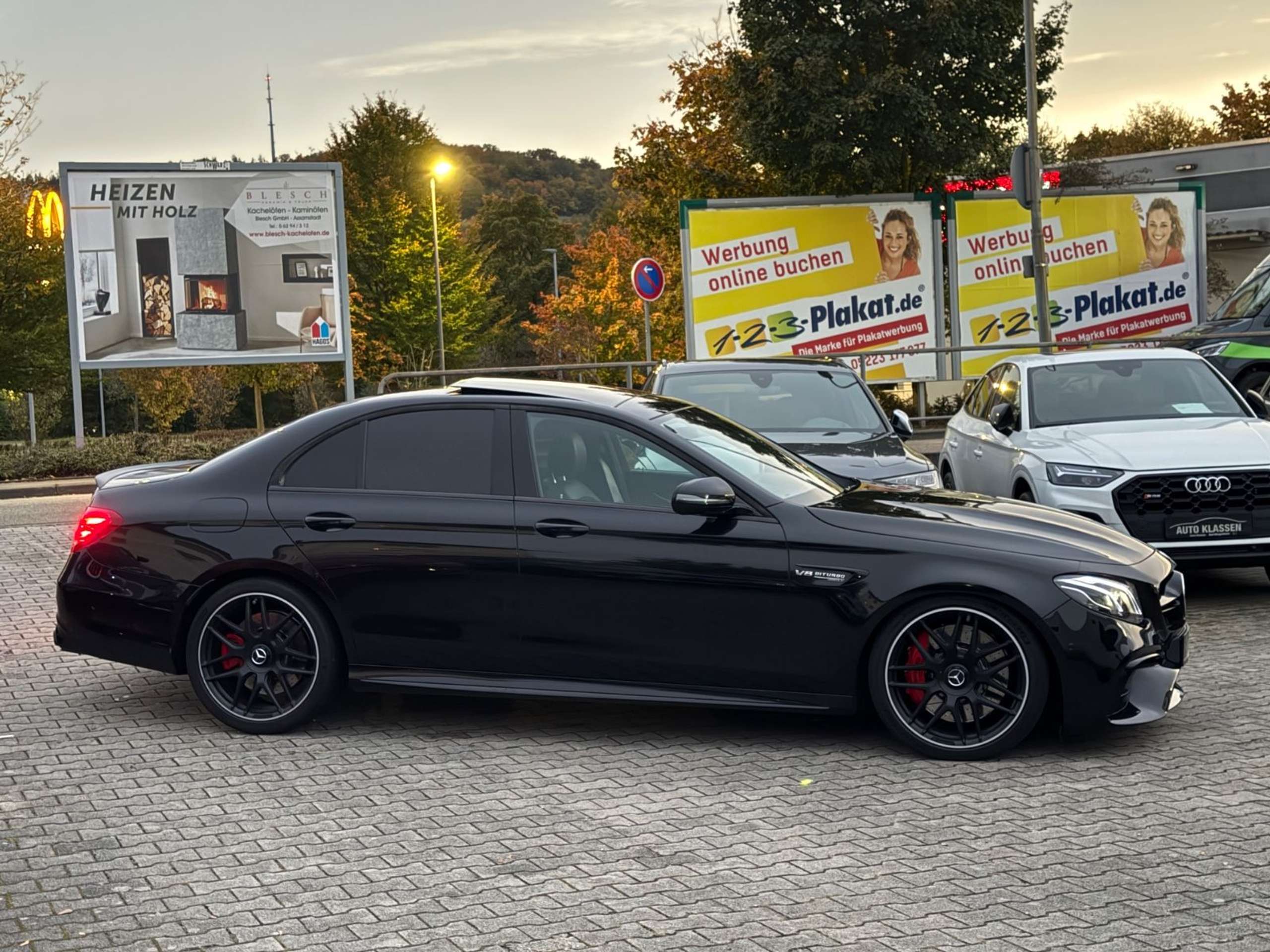 Mercedes-Benz - E 63 AMG