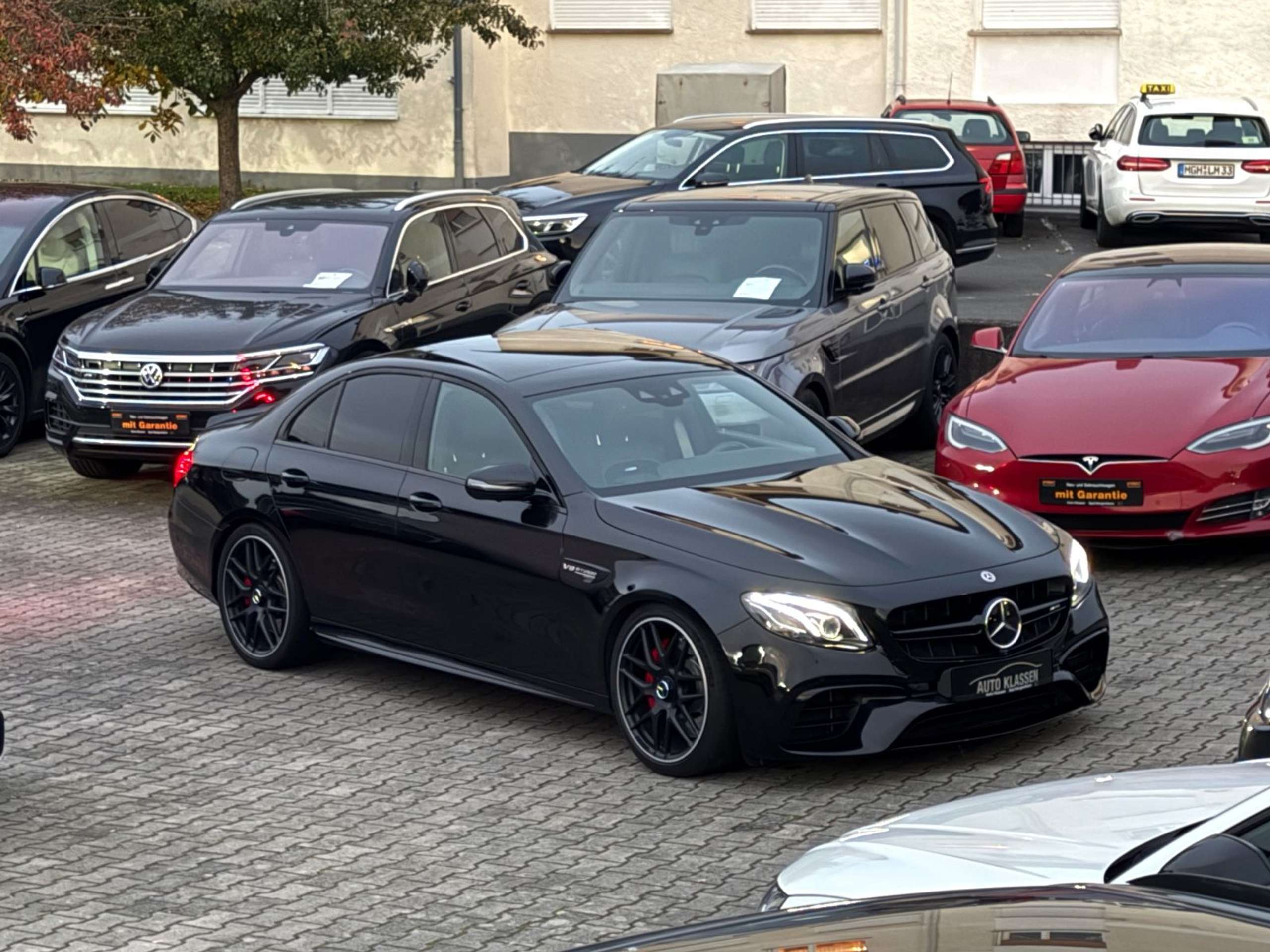 Mercedes-Benz - E 63 AMG