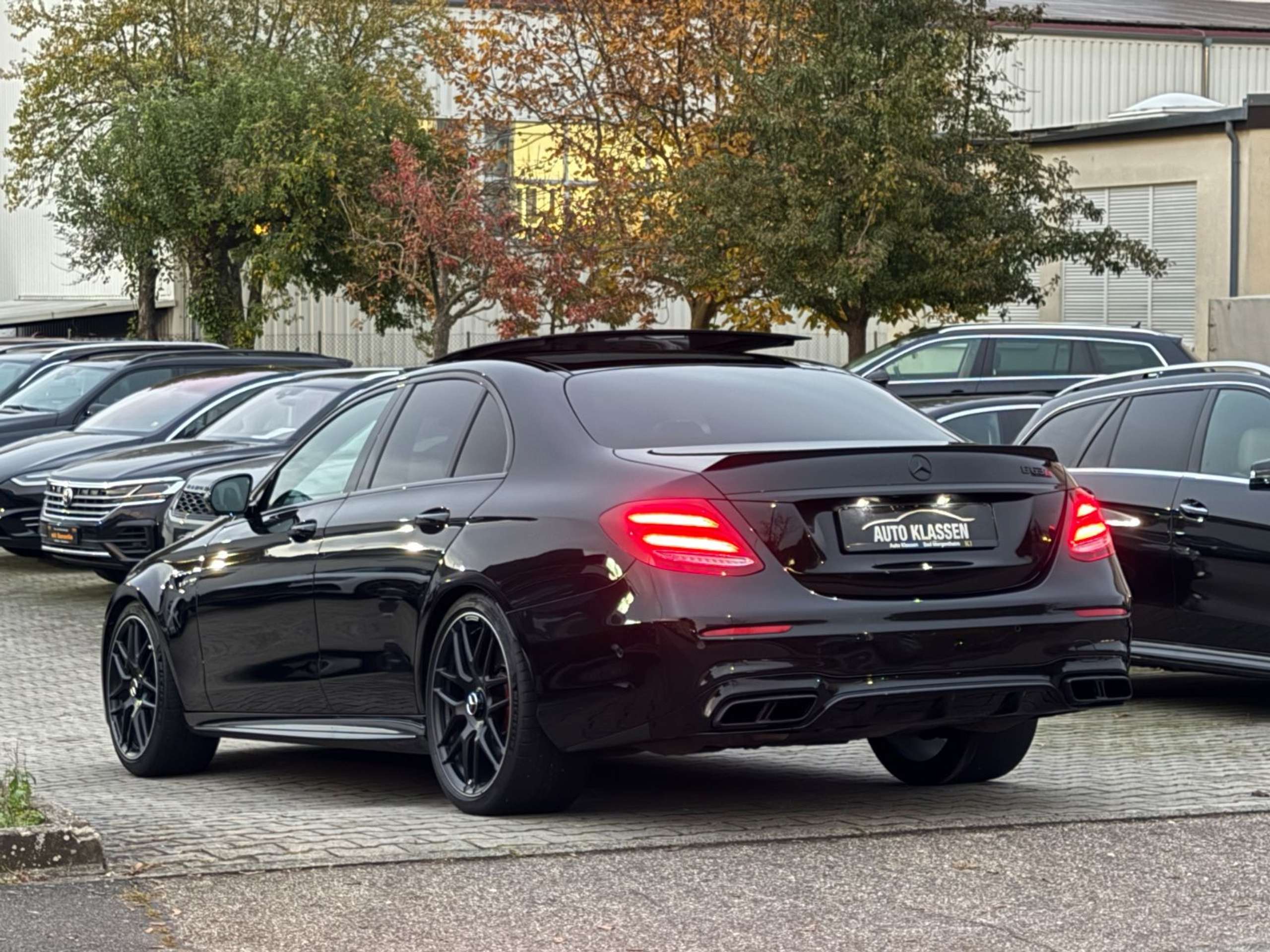 Mercedes-Benz - E 63 AMG