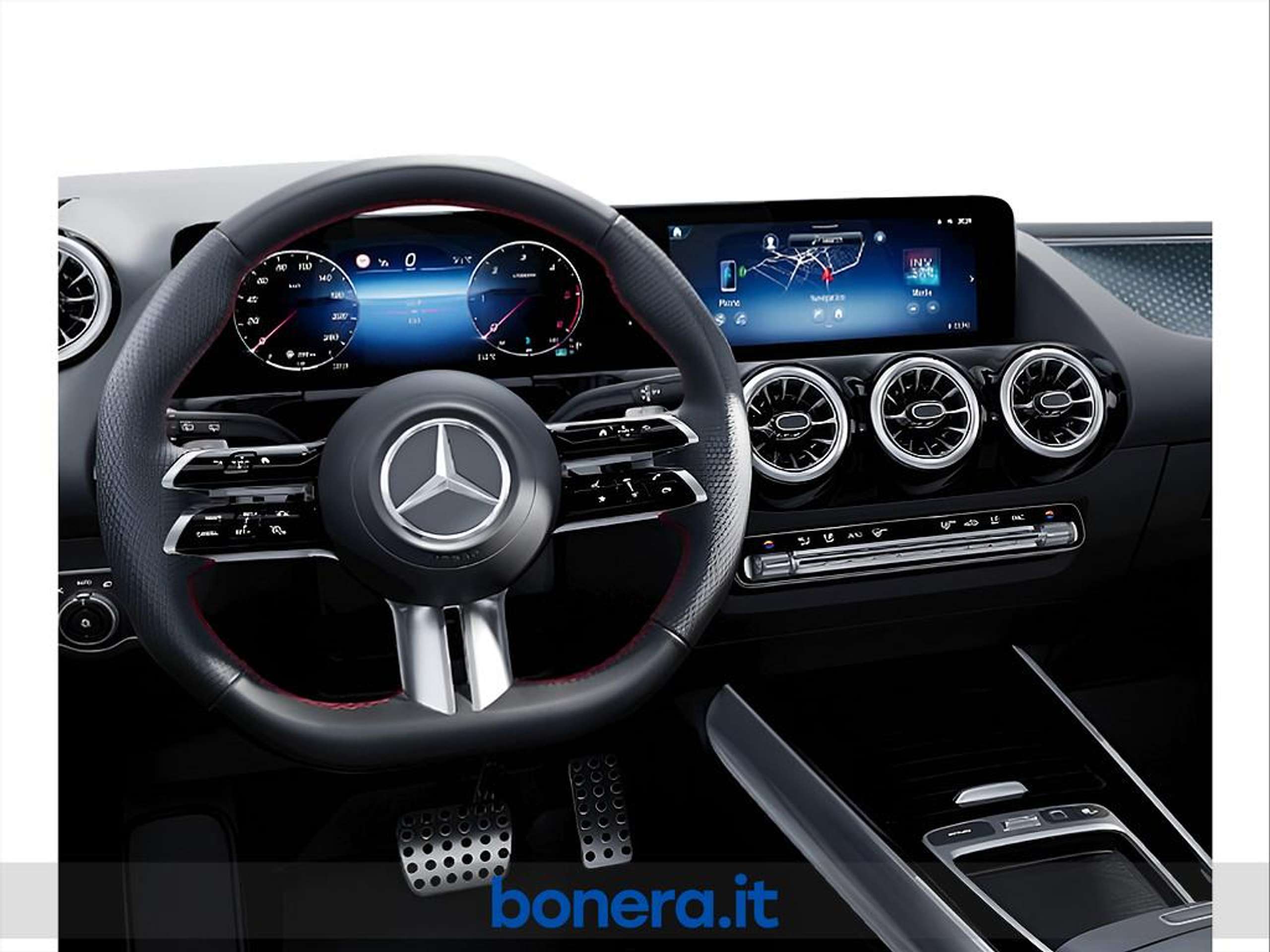 Mercedes-Benz - GLA 200